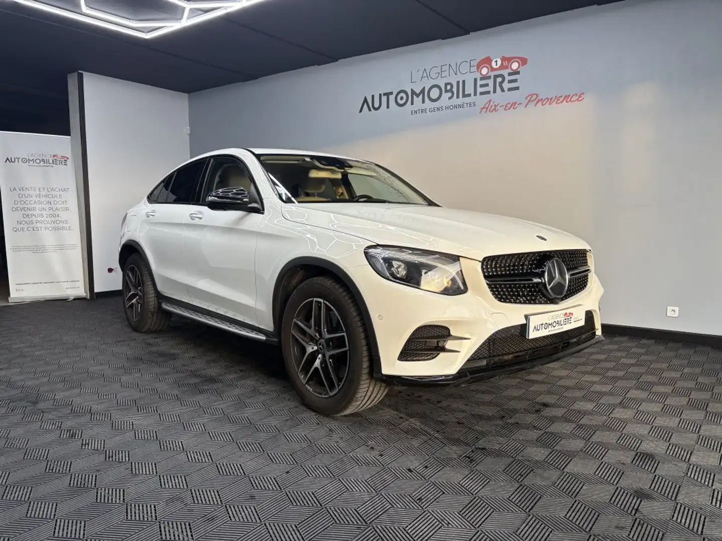 Mercedes-Benz GLC 250 Classe (C253) 250d 2.1 4MATIC 204 ch FASCINATION – 9G-Tronic - Suivi Complet Blanc - 1