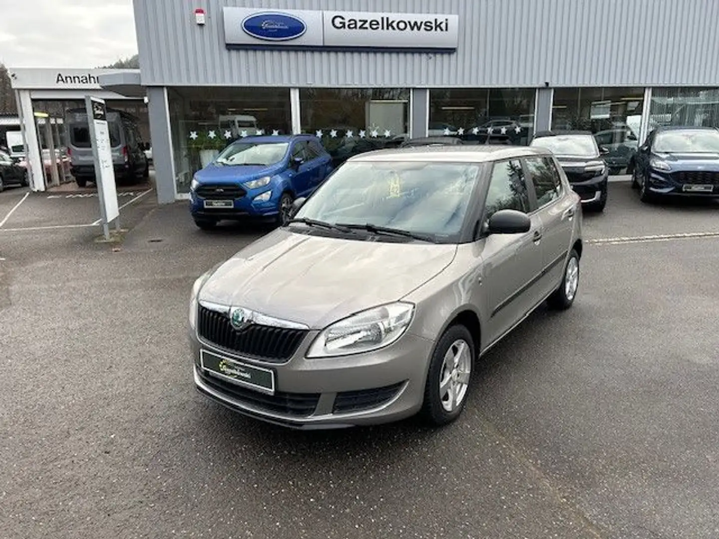Skoda Fabia Cool Edition 1.2 Beige - 1