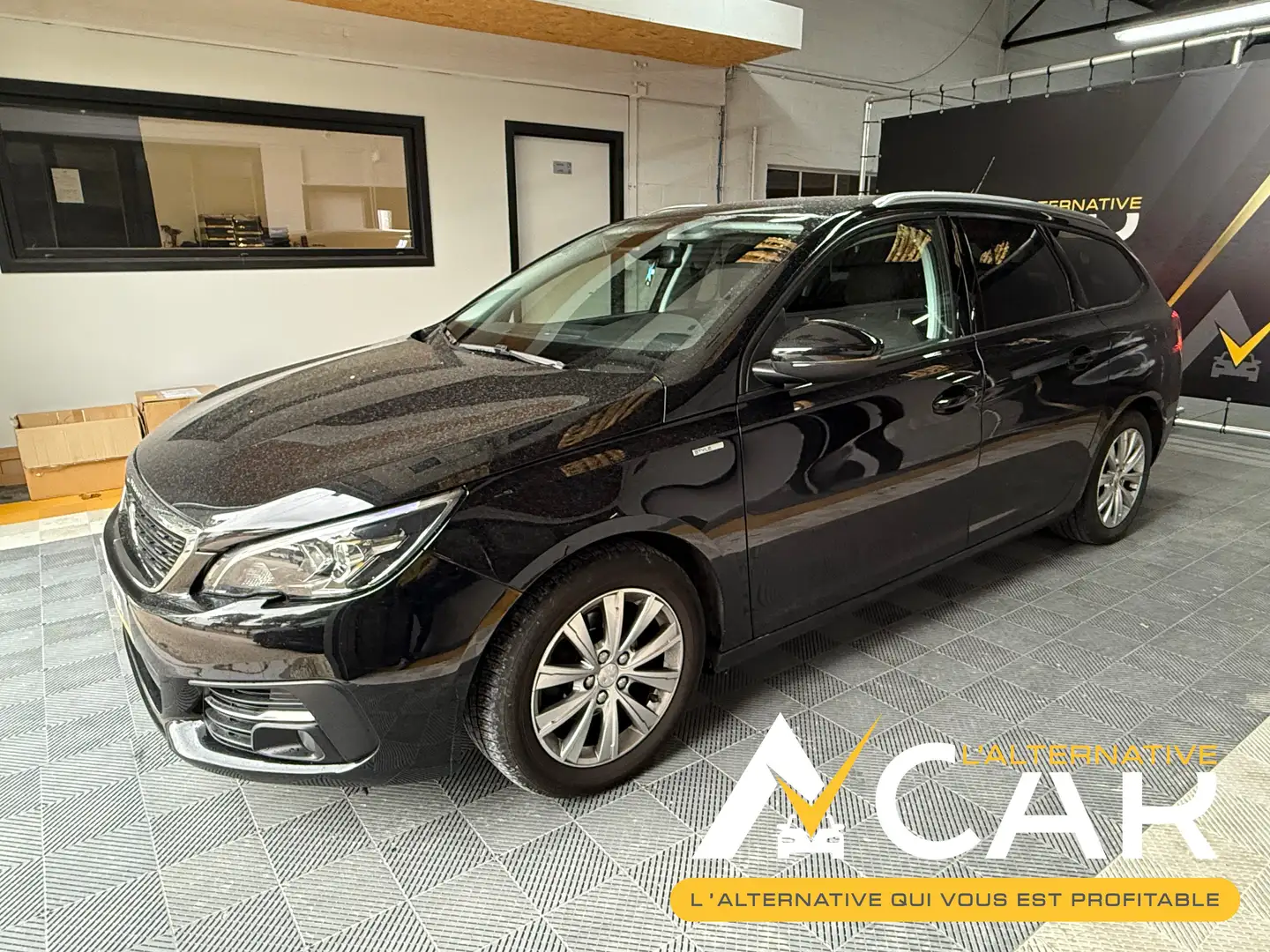 Peugeot 308 SW 1.5 BlueHDi Style - GARANTIE 12M Zwart - 1