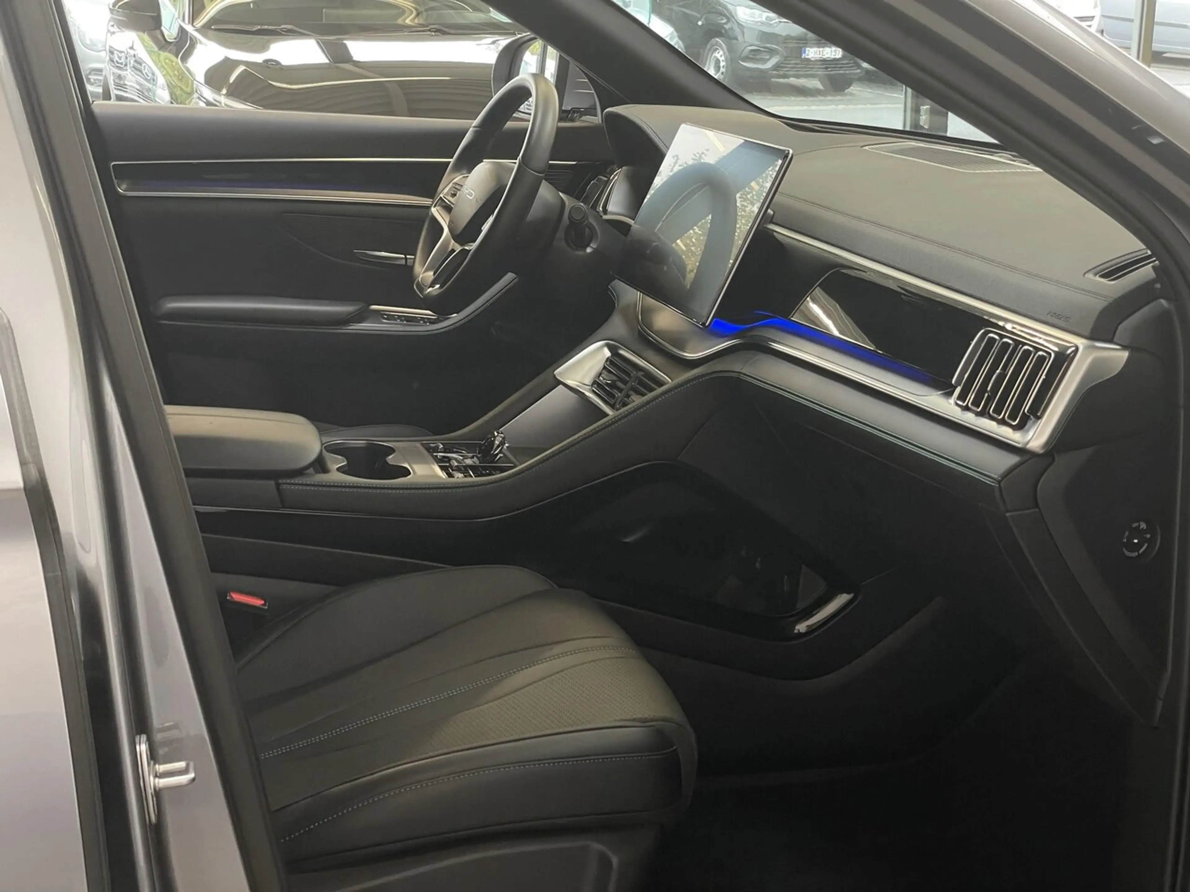 BYD Seal U DM-i Comfort — photo 13