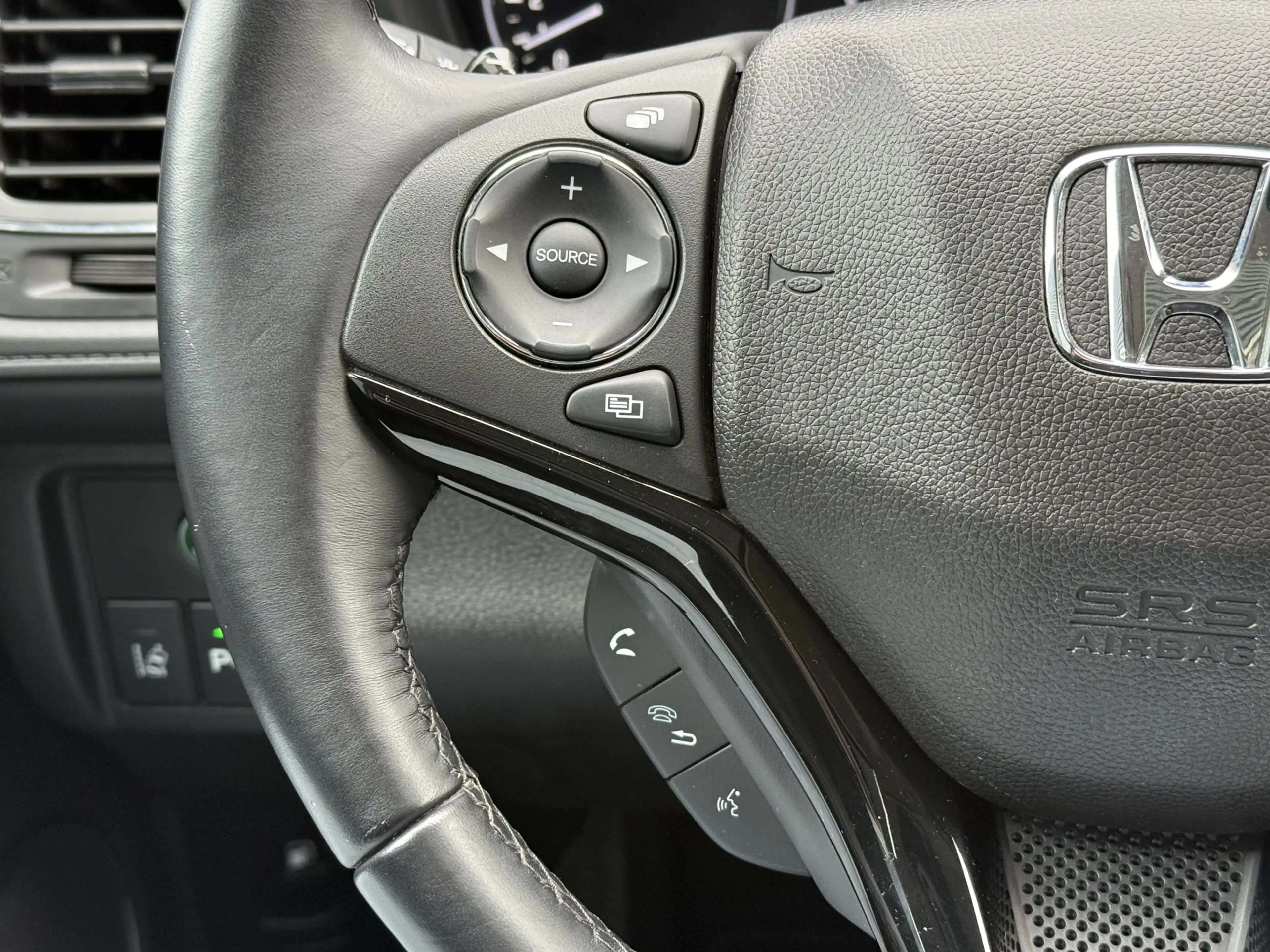 Honda HR-V BWJ 2017 | 1.5 i-VTEC 131PK Executive AUTOMAAT | P — photo 4