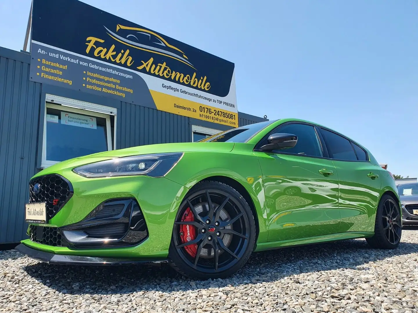 Ford Focus Lim. ST X Performance Leder Navi LED Grün - 1