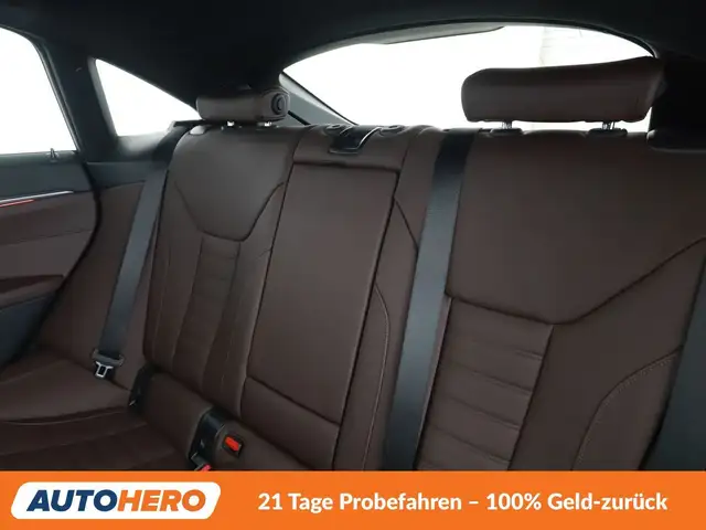 BMW 4 Series view 14