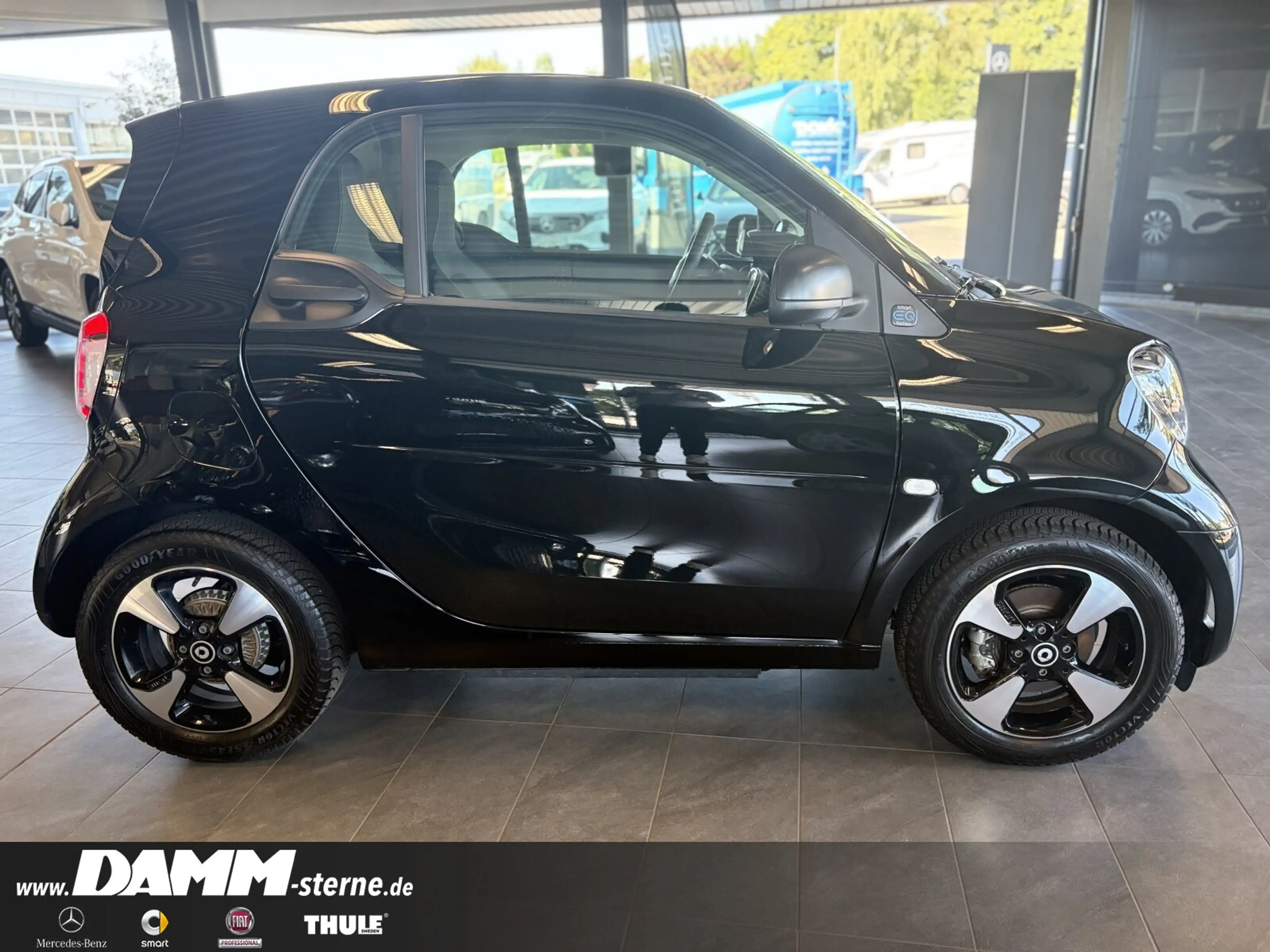 smart forTwo EQ fortwo Passion/Exclusive/22 kW/LED/Winter-P. BC — photo 8