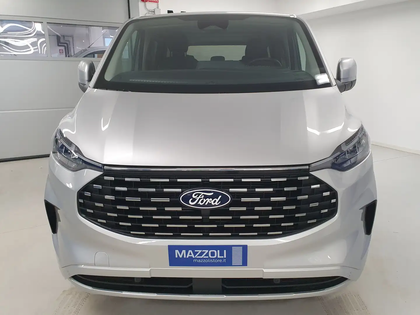 Ford Tourneo Custom 320 2.0EcoBlue 170CV Titanium L1 8Posti Automatico Zilver - 2