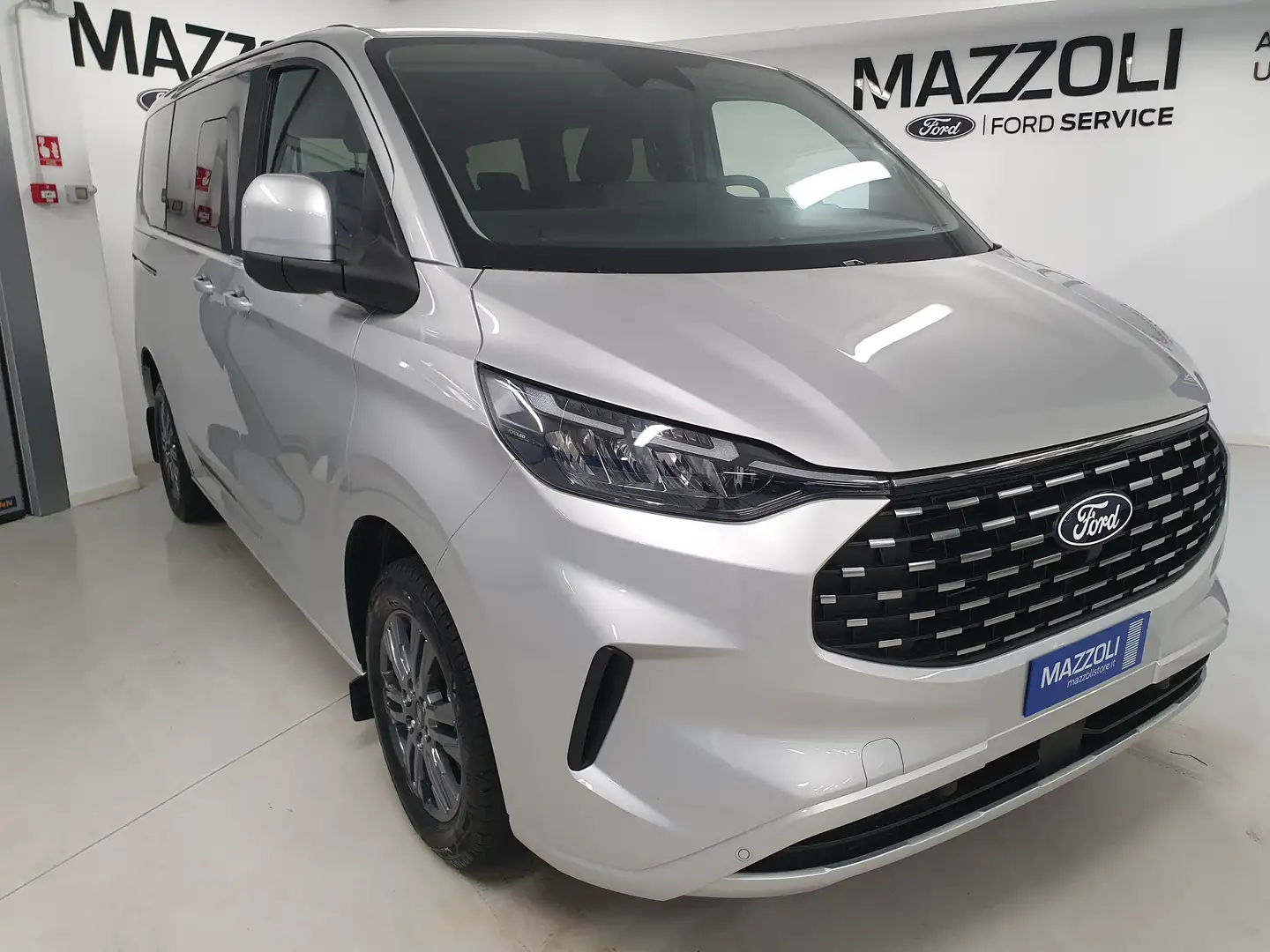 Ford Tourneo Custom 320 2.0EcoBlue 170CV Titanium L1 8Posti Automatico Zilver - 1