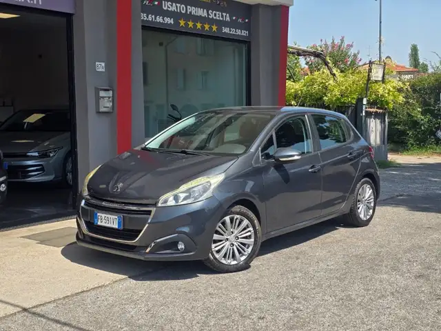 2016 Peugeot 208 in Grey for sale