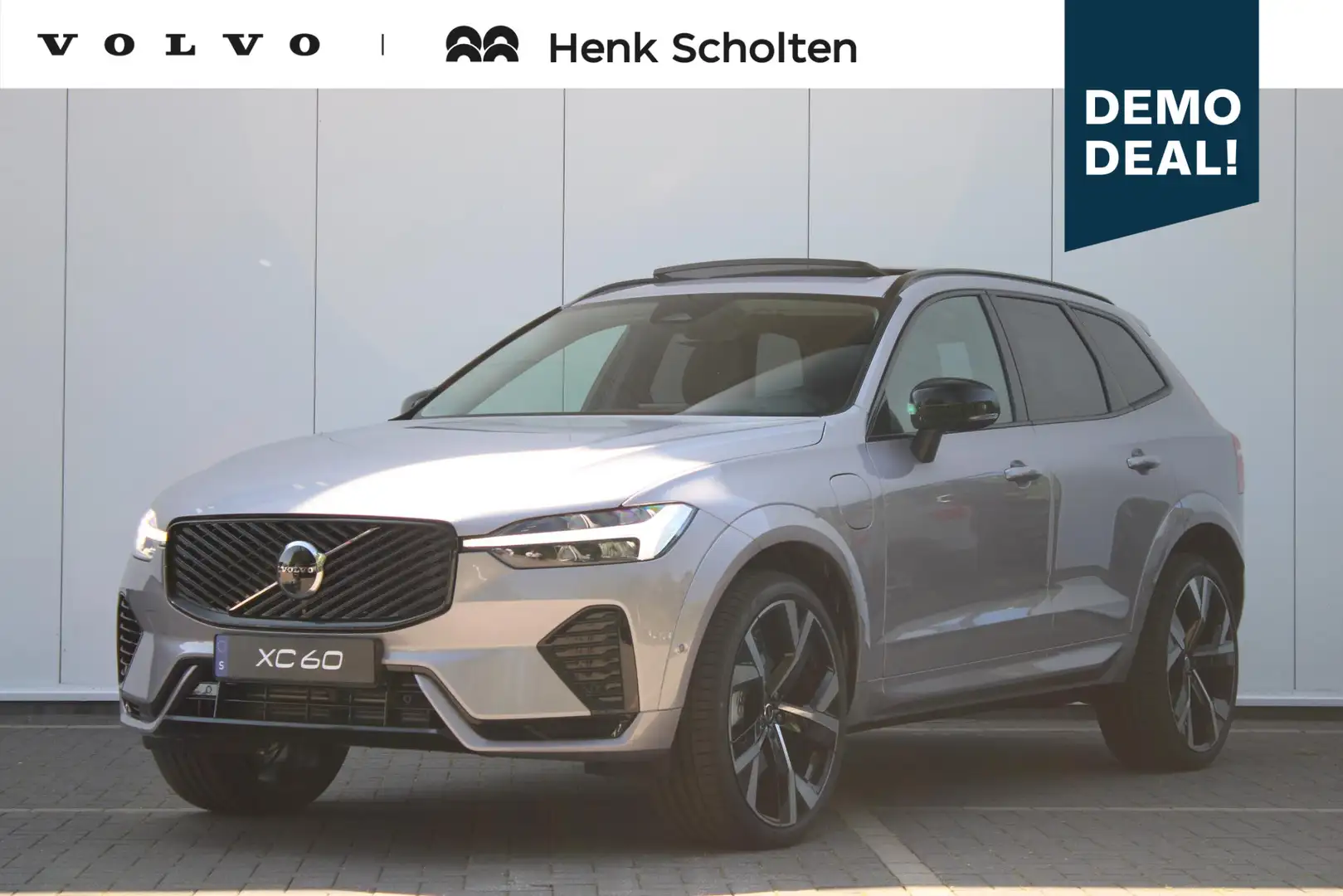 Volvo XC60 T6 Plug-in hybrid AWD Plus Dark | Luchtvering | Ad Grijs - 1