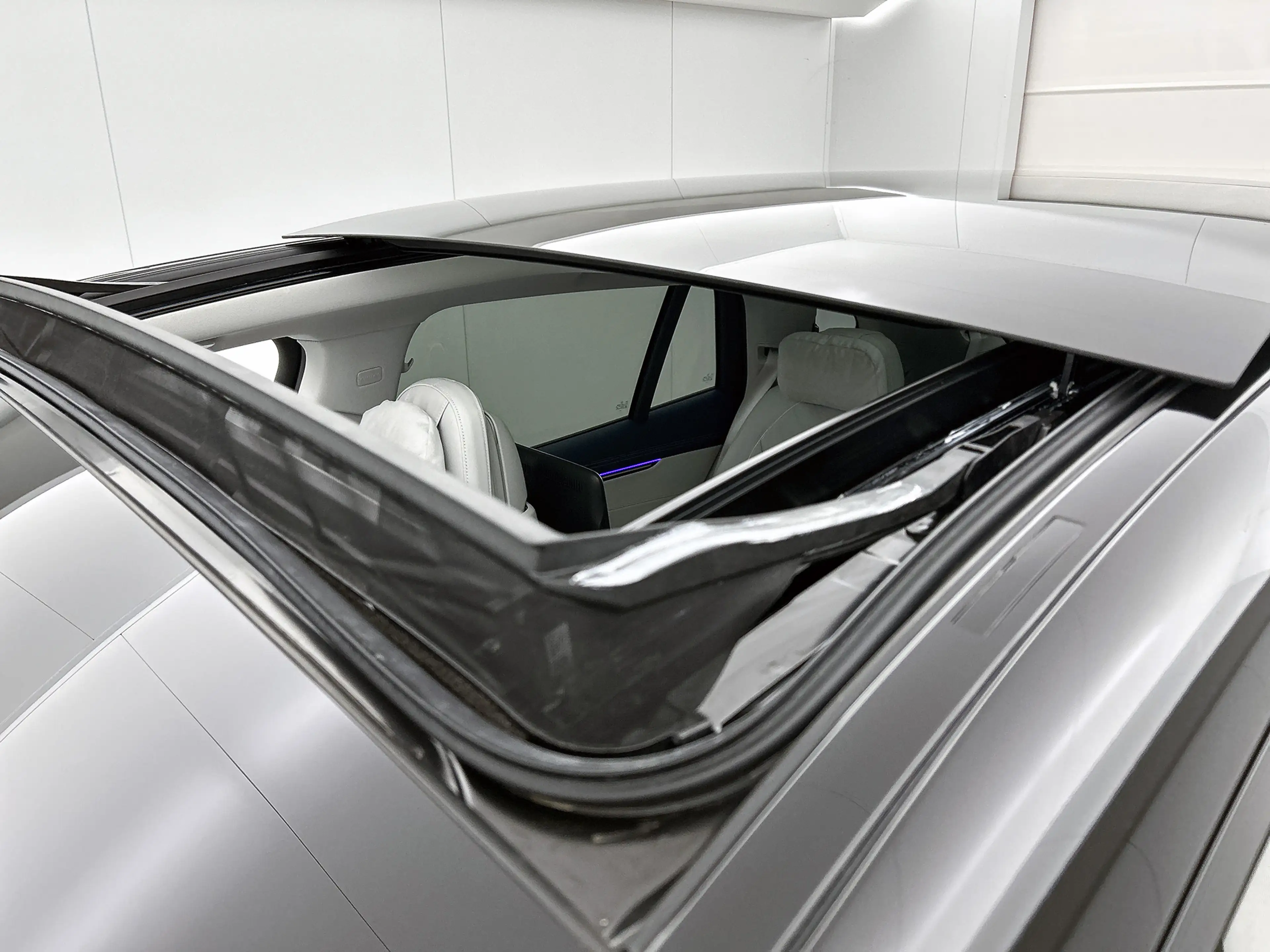 Mercedes-Benz EQS SUV 450 4MATIC AMG Line 7p 118 kWh 7 Persoons. | Burme — photo 14