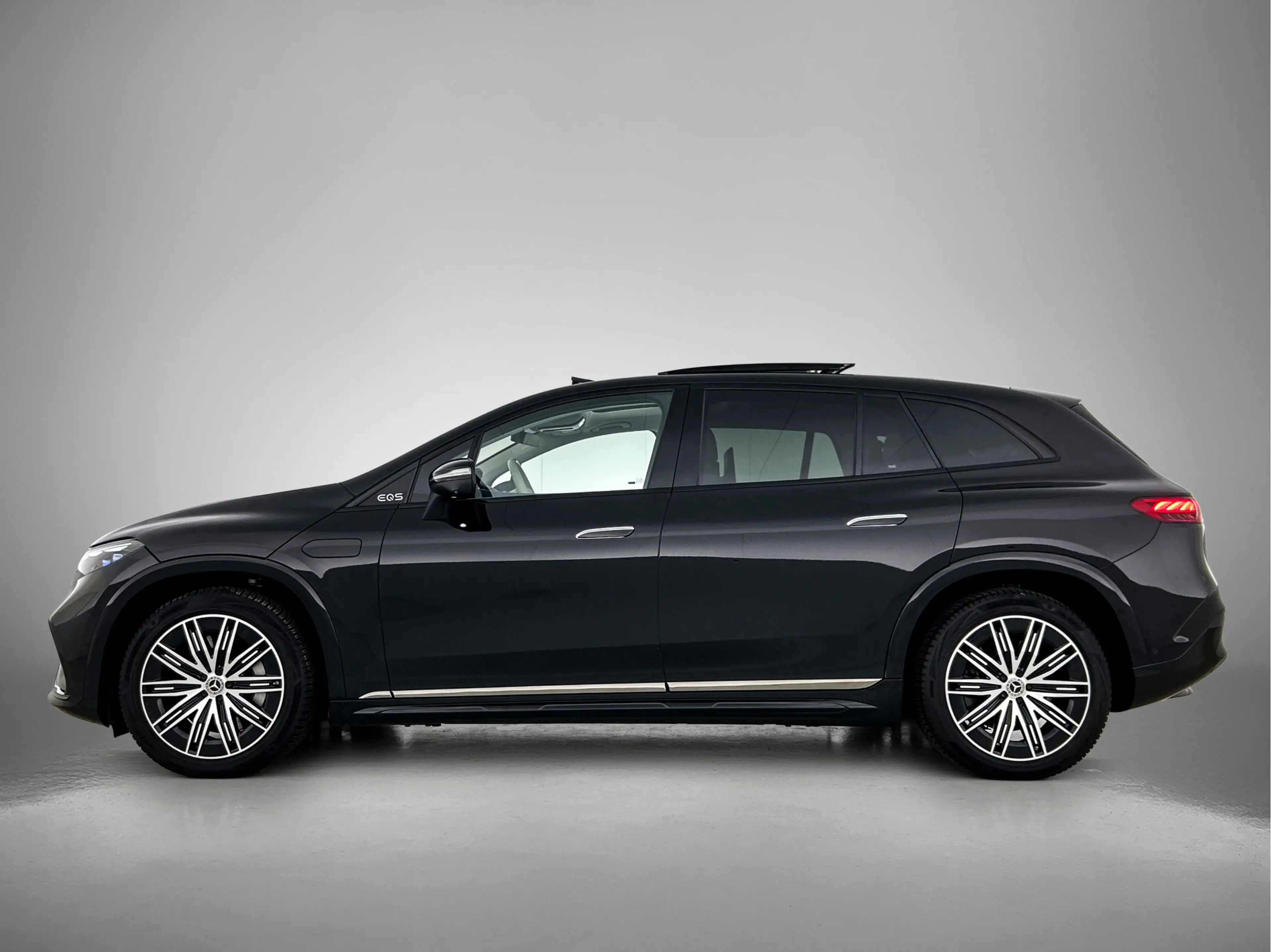 Mercedes-Benz EQS SUV 450 4MATIC AMG Line 7p 118 kWh 7 Persoons. | Burme — photo 3