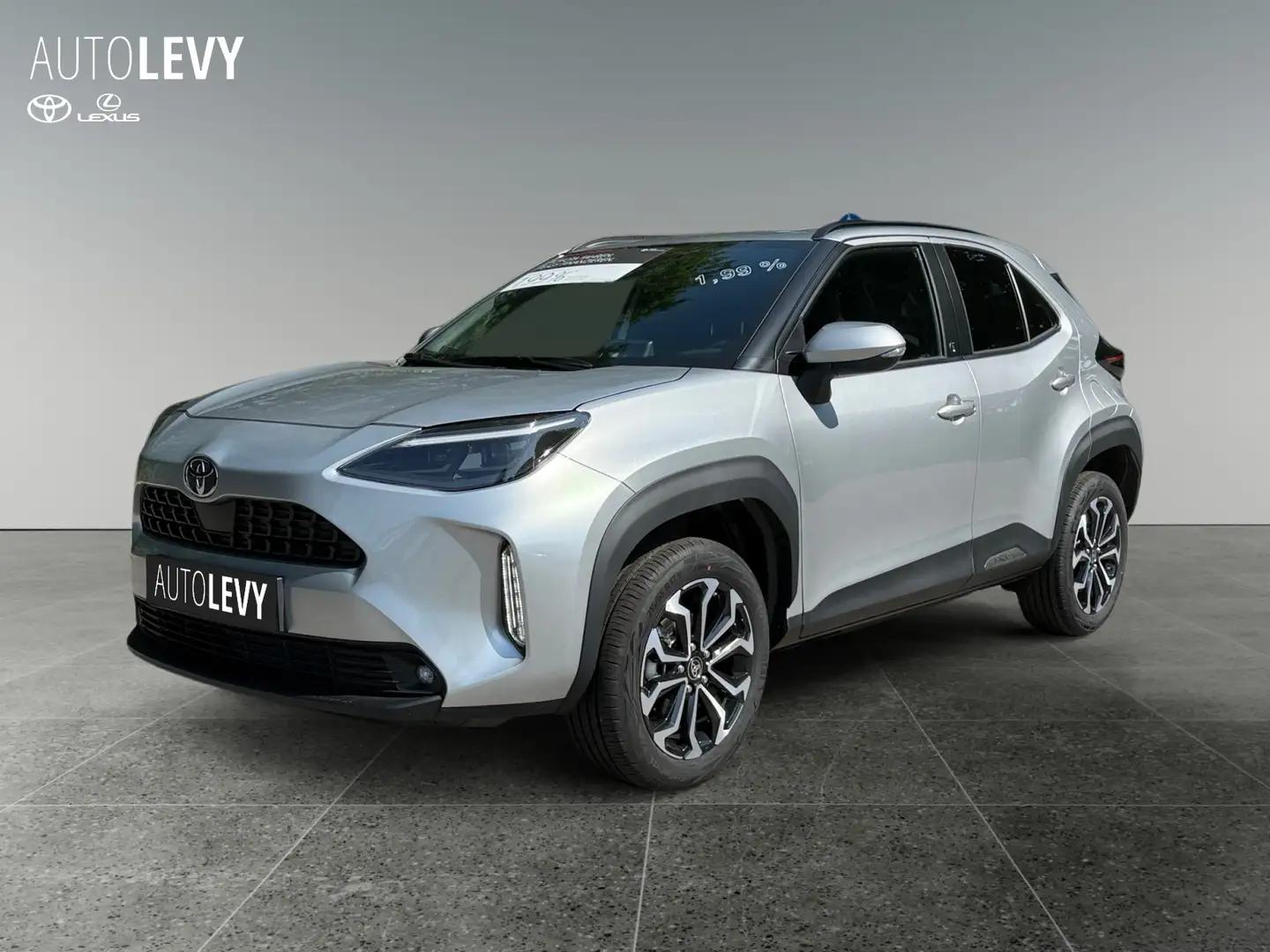 Toyota Yaris Cross Team D +Aktion+Sofort+Winterpaket+ Silber - 2