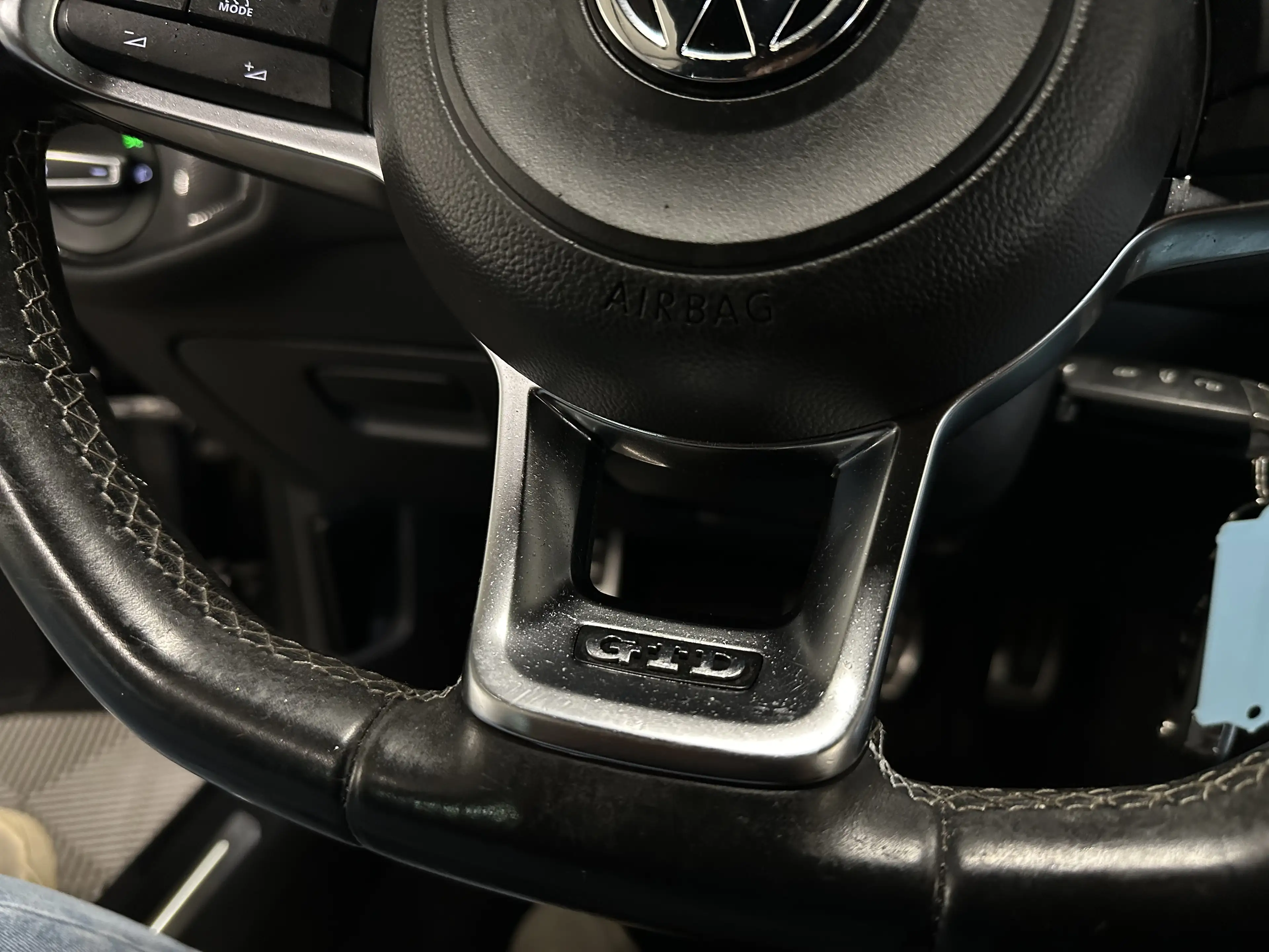 Volkswagen Golf GTD Variant | 2.0 TDI DSG 135kw | Navi | Camera — photo 13