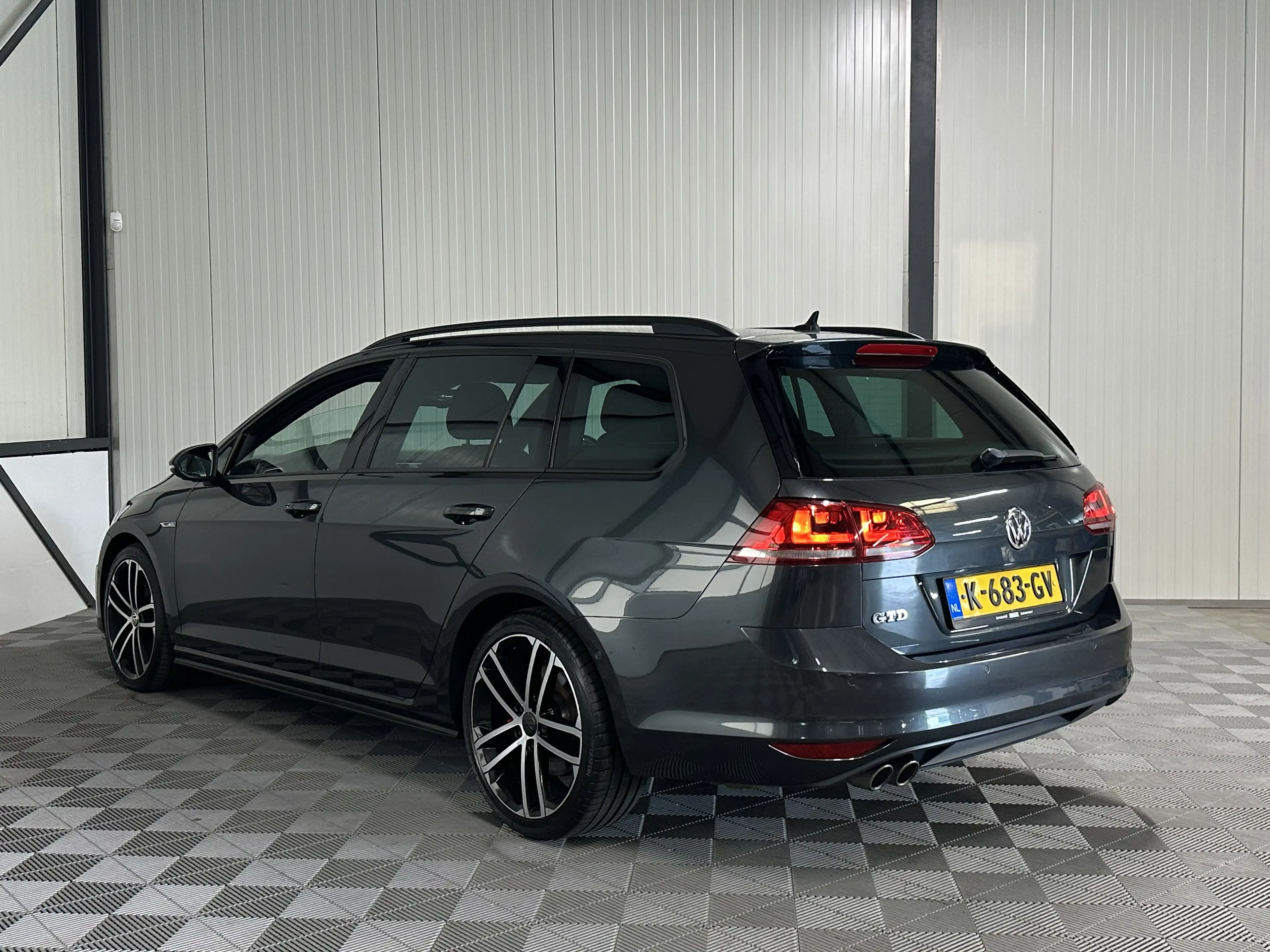 Volkswagen Golf GTD Variant | 2.0 TDI DSG 135kw | Navi | Camera — photo 7