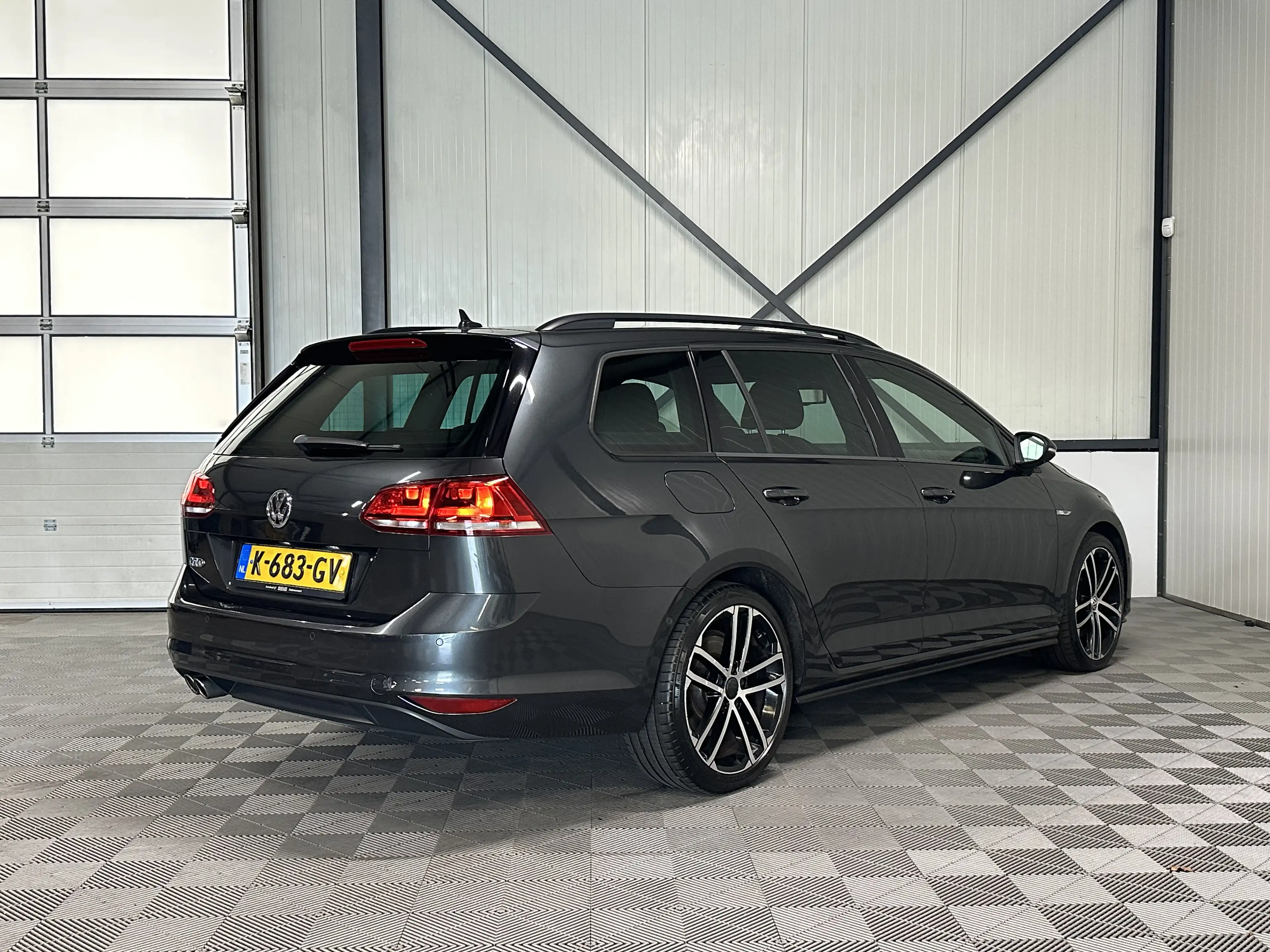 Volkswagen Golf GTD Variant | 2.0 TDI DSG 135kw | Navi | Camera — photo 2