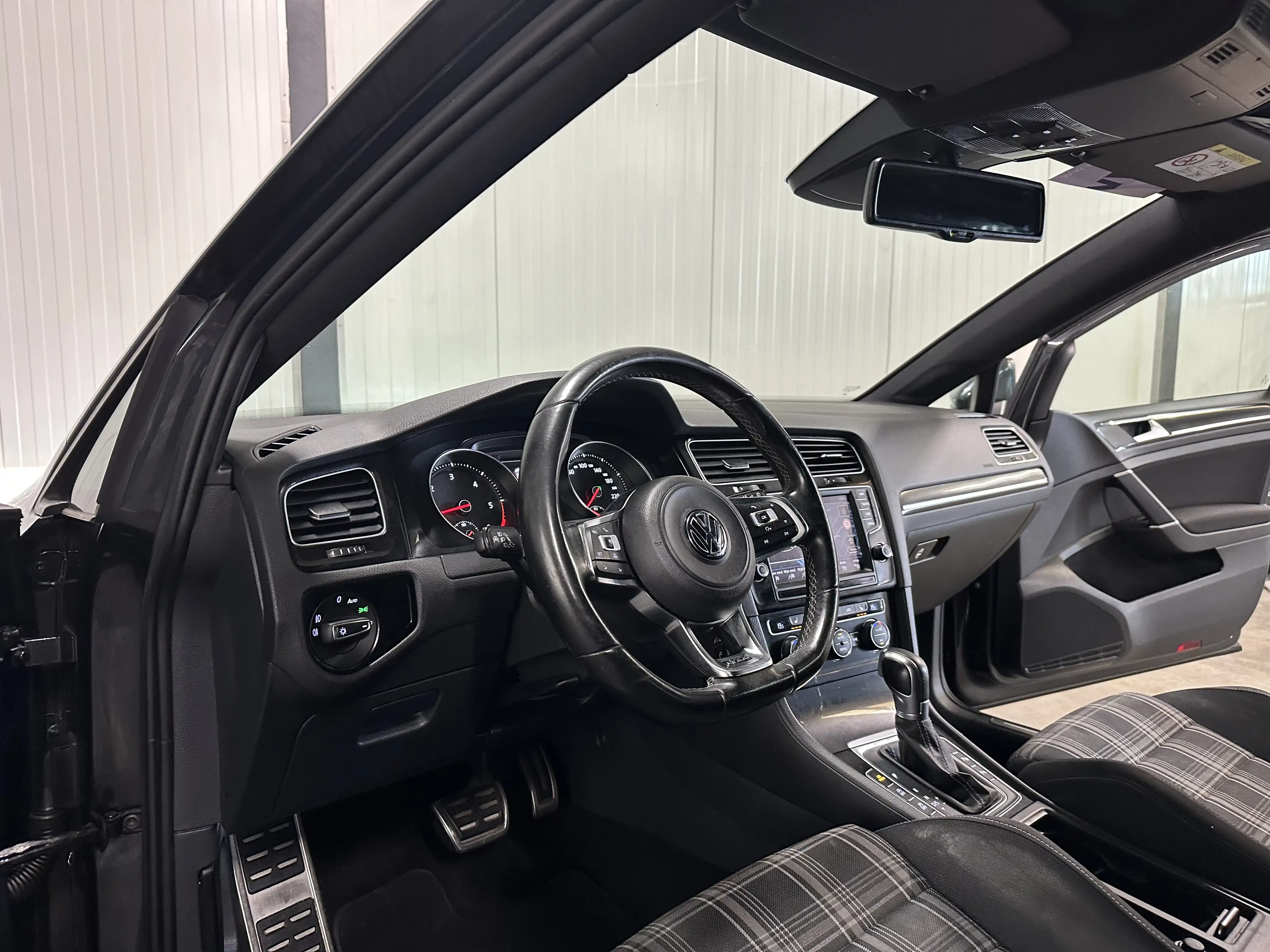 Volkswagen Golf GTD Variant | 2.0 TDI DSG 135kw | Navi | Camera — photo 10