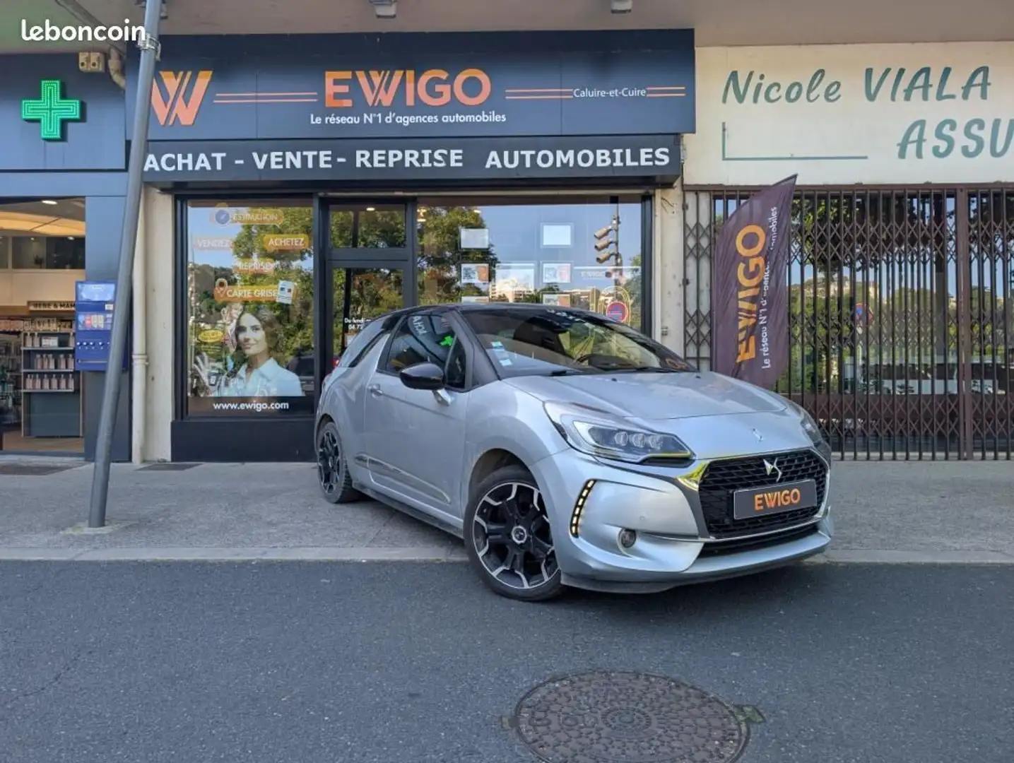 DS Automobiles DS 3 110 ch CONNECTED CHIC S&S EAT6 Grau - 1