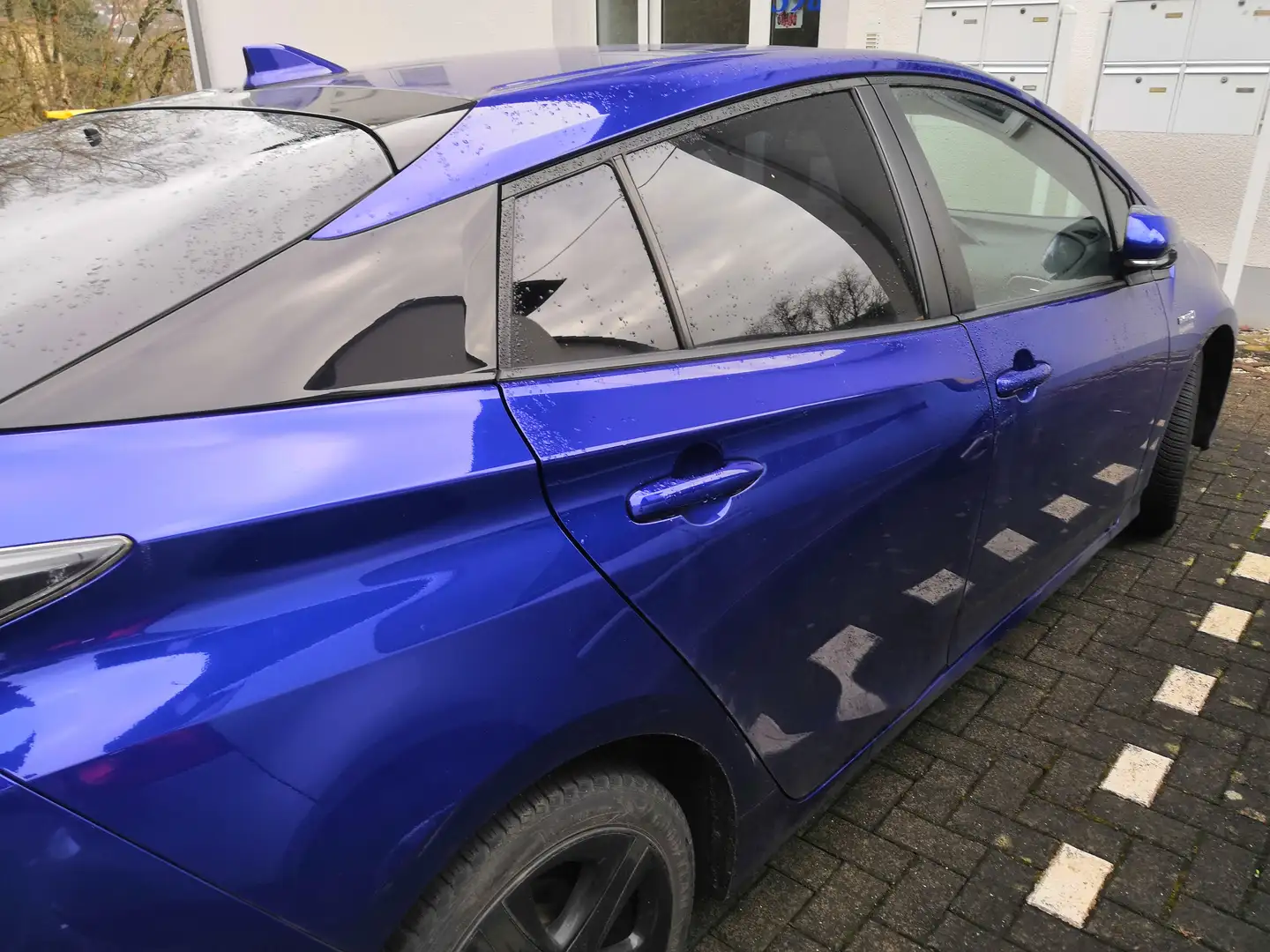 Toyota Prius Prius Hybrid Comfort Bleu - 1