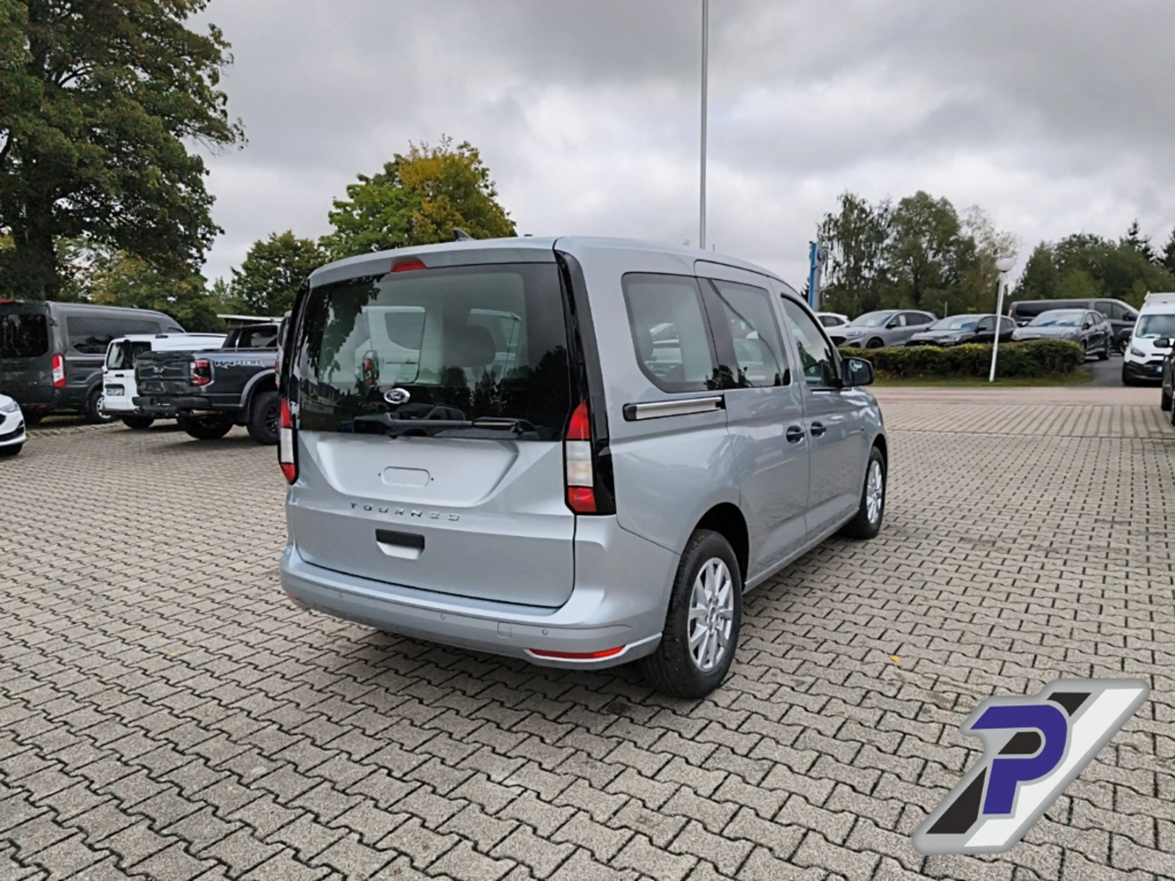 Ford Tourneo Connect Trend L1 RÜCKFAHRKAMERA Digitales Cockpit Apple Ca — photo 5