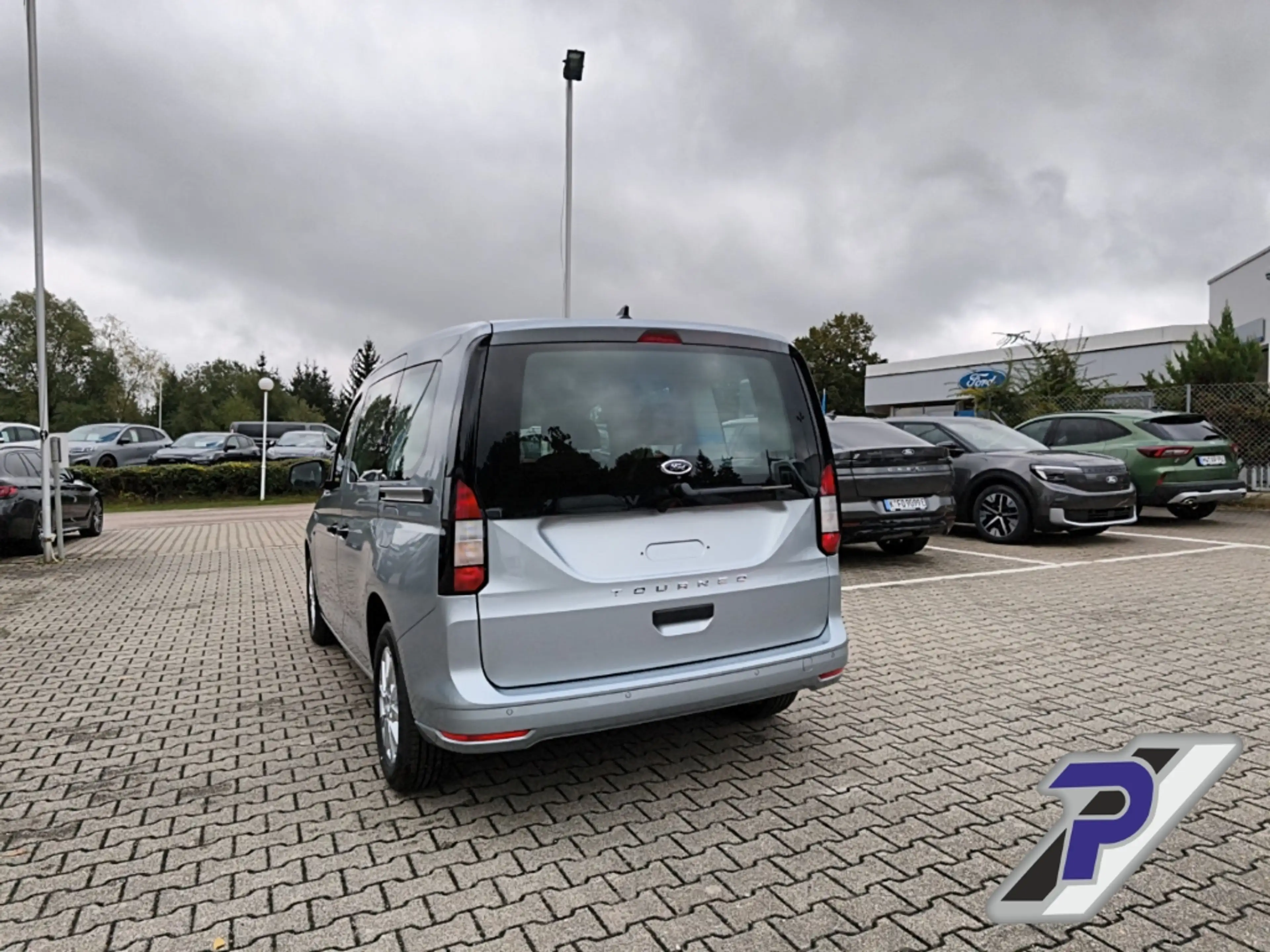 Ford Tourneo Connect Trend L1 RÜCKFAHRKAMERA Digitales Cockpit Apple Ca — photo 4