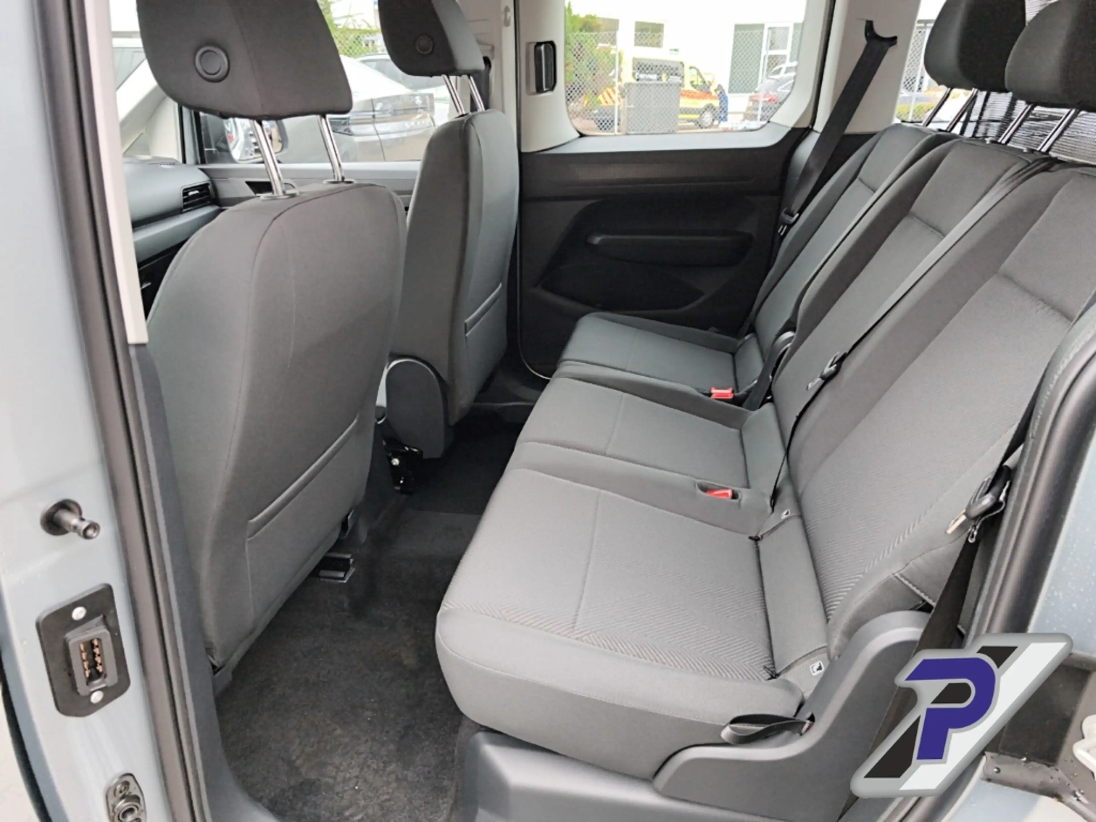 Ford Tourneo Connect Trend L1 RÜCKFAHRKAMERA Digitales Cockpit Apple Ca — photo 13