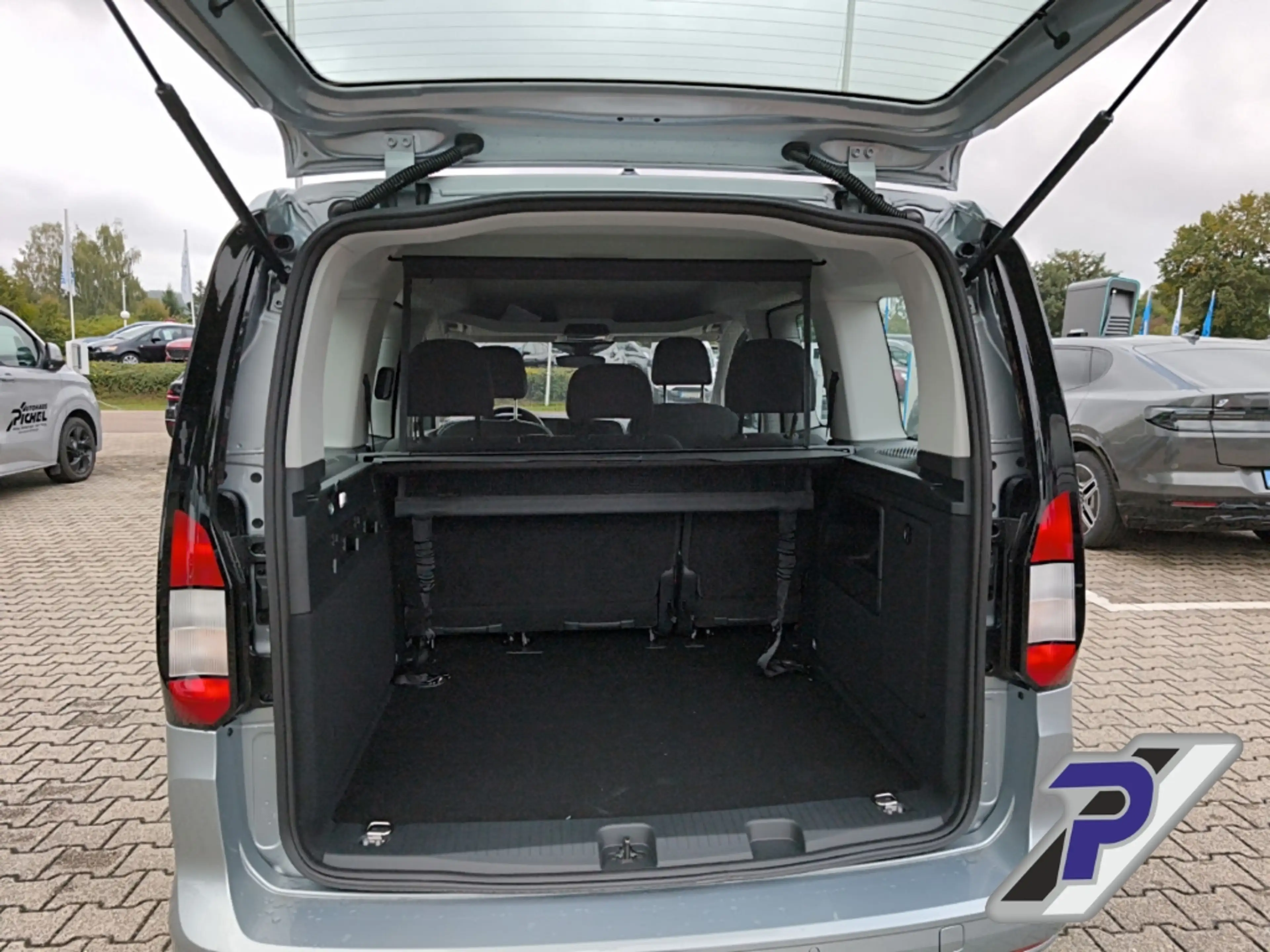 Ford Tourneo Connect Trend L1 RÜCKFAHRKAMERA Digitales Cockpit Apple Ca — photo 10