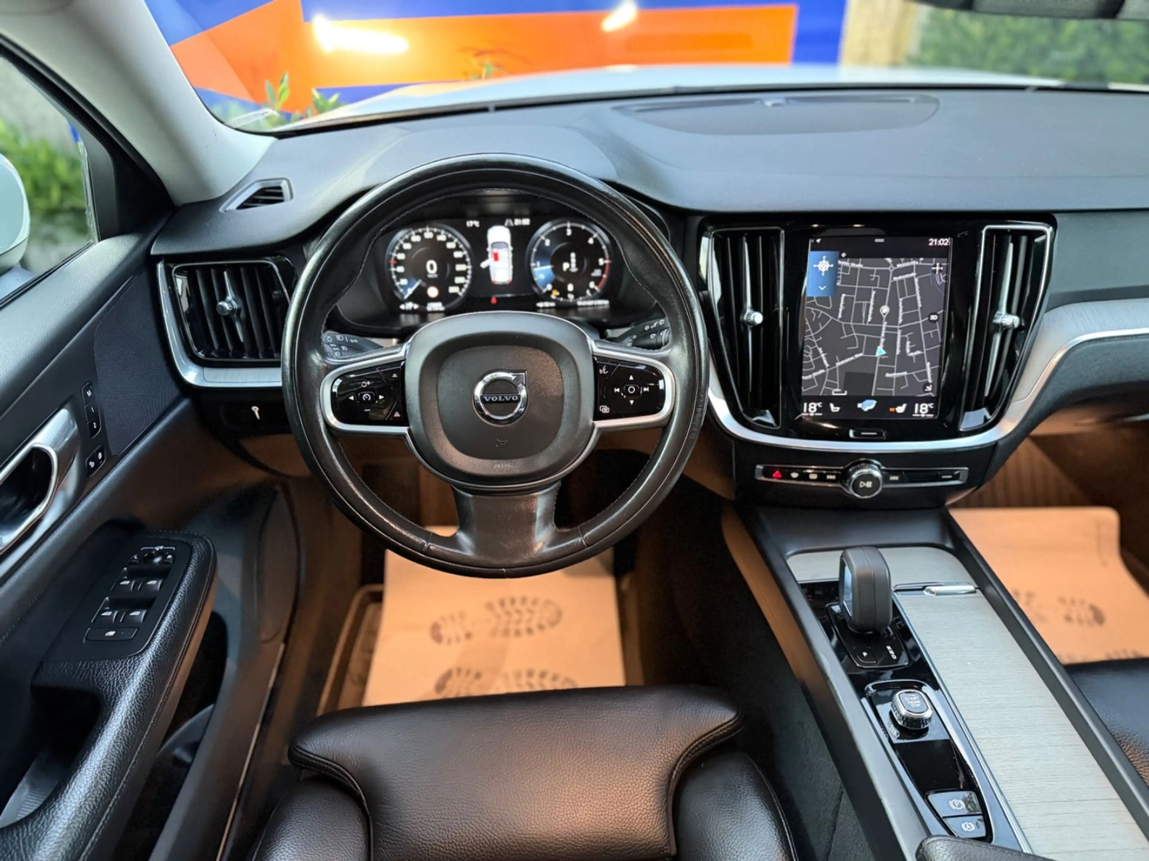 Volvo V60 Cross Country AWD*AUTOMATIK*LEDER*LED*KAMERA — photo 14