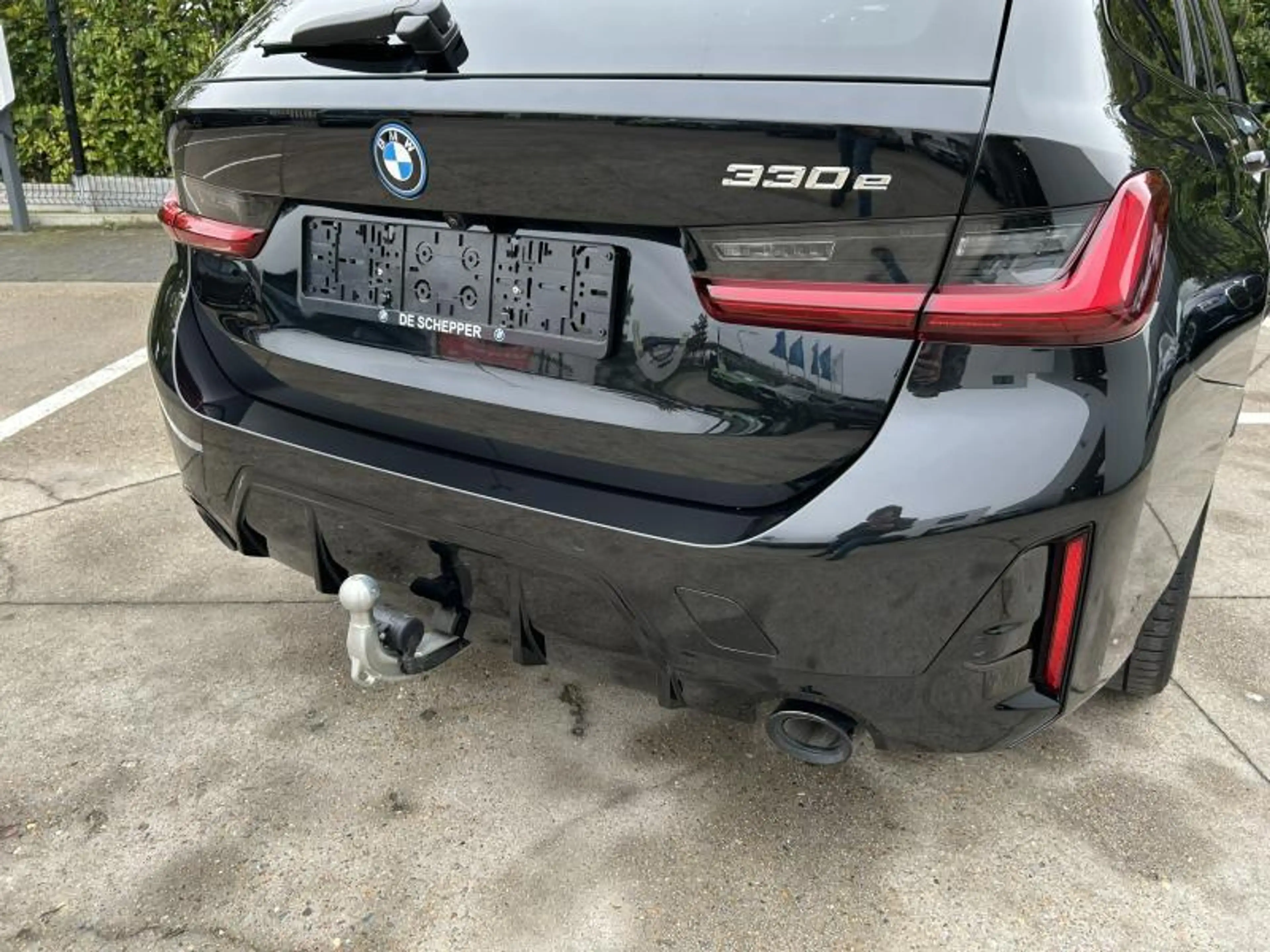 BMW 330 Touring — photo 10