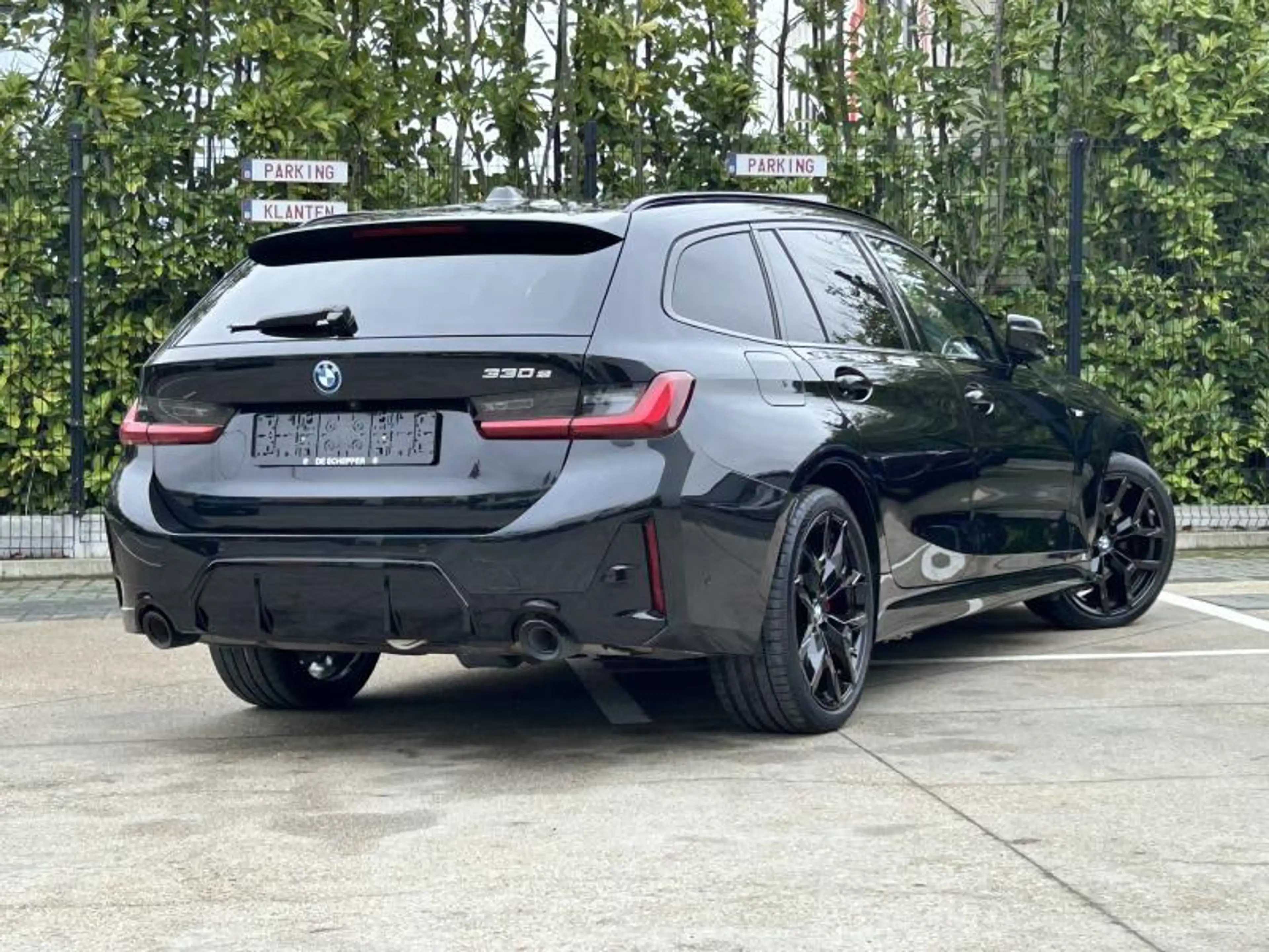 BMW 330 Touring — photo 5