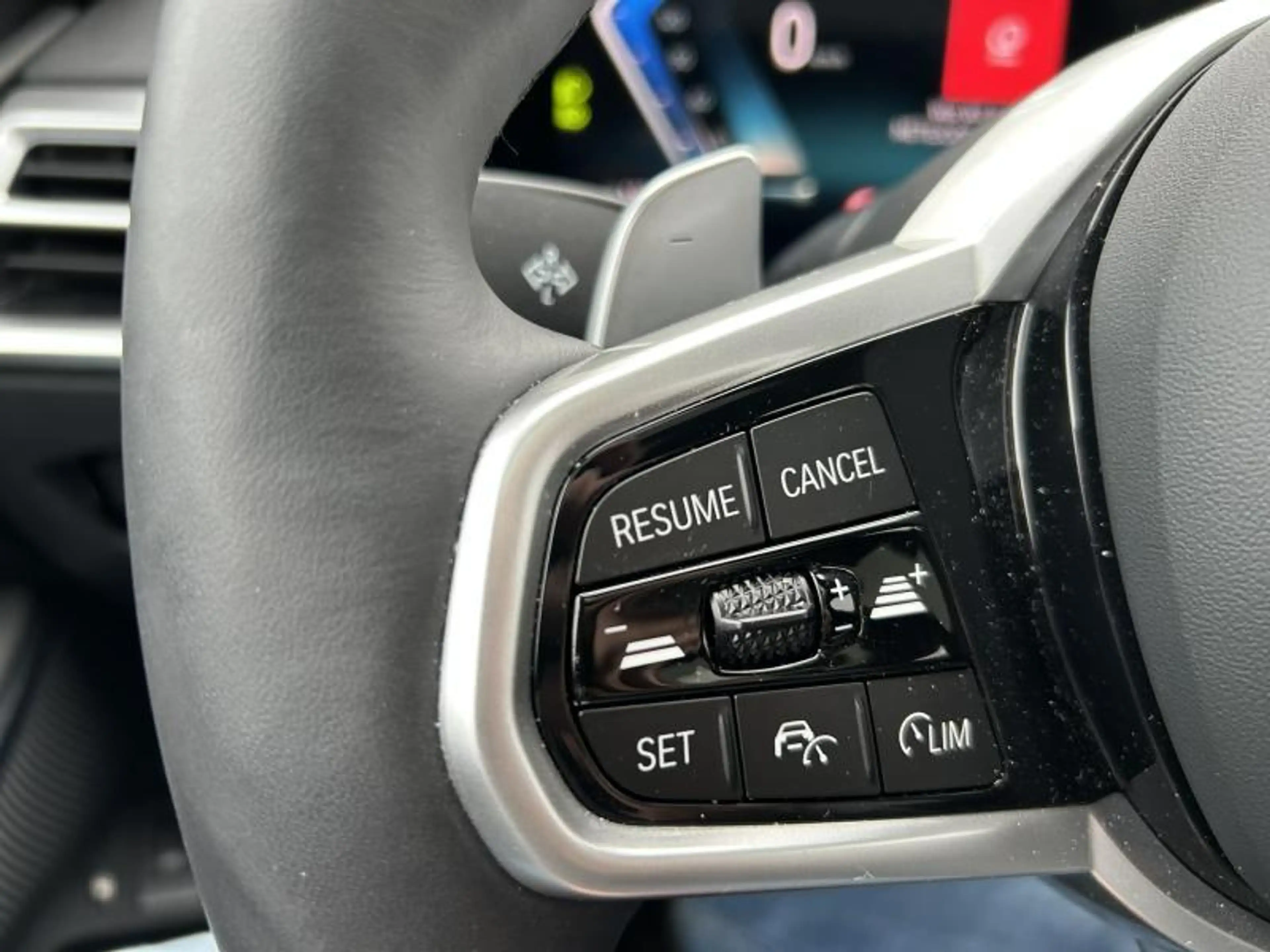 BMW 330 Touring — photo 12
