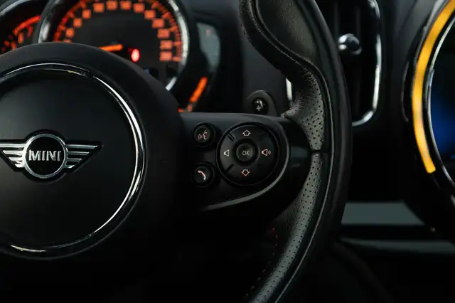 Mini Cooper Cooper view 18