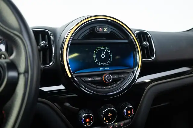 Mini Cooper Cooper view 12