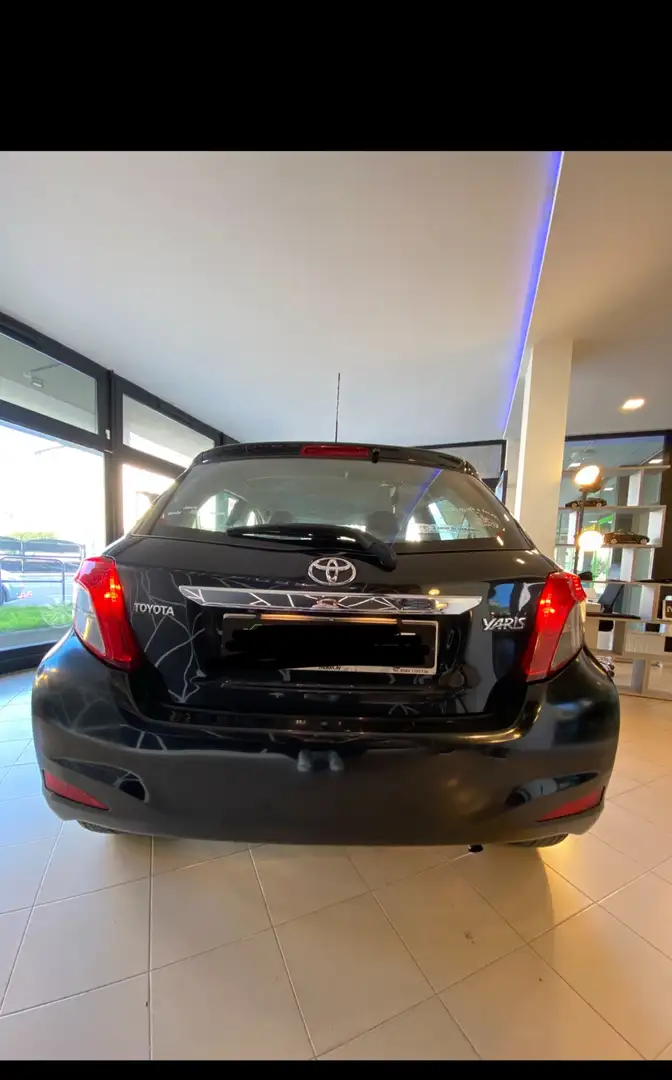 Toyota Yaris 5p 1.0 Expo s/clima - 2