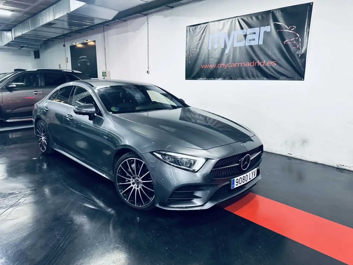 Mercedes-Benz CLS 450 EQ Boost 4Matic Aut. Gris - 2