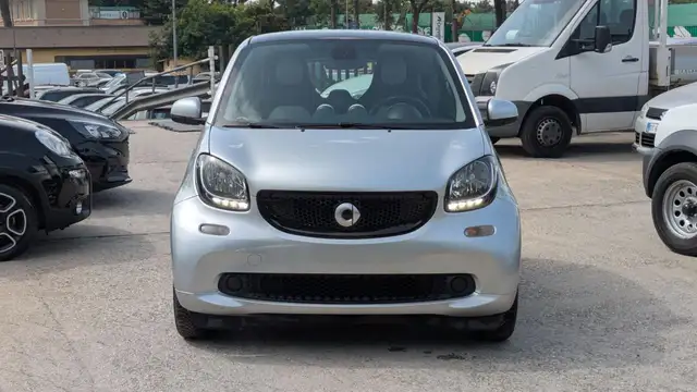 Smart Fortwo view 2