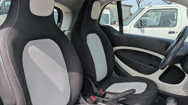 Smart Fortwo view 13