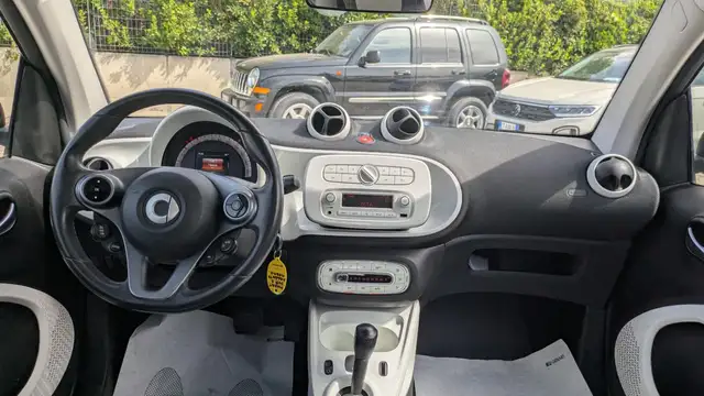 Smart Fortwo view 7