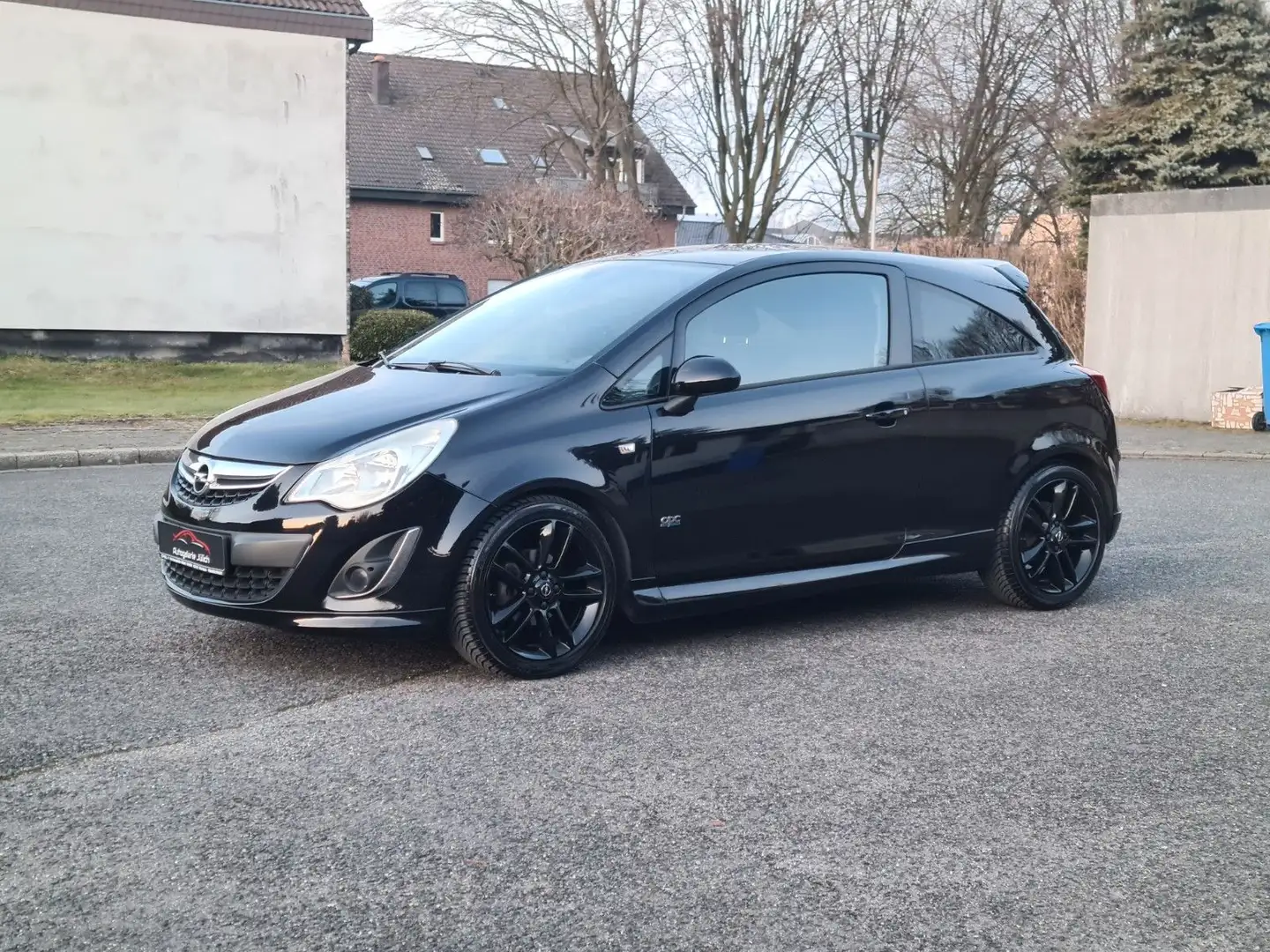 Opel Corsa D OPC-Line 1.4 *1.Hand*wenig km*Tüv Neu* Schwarz - 1