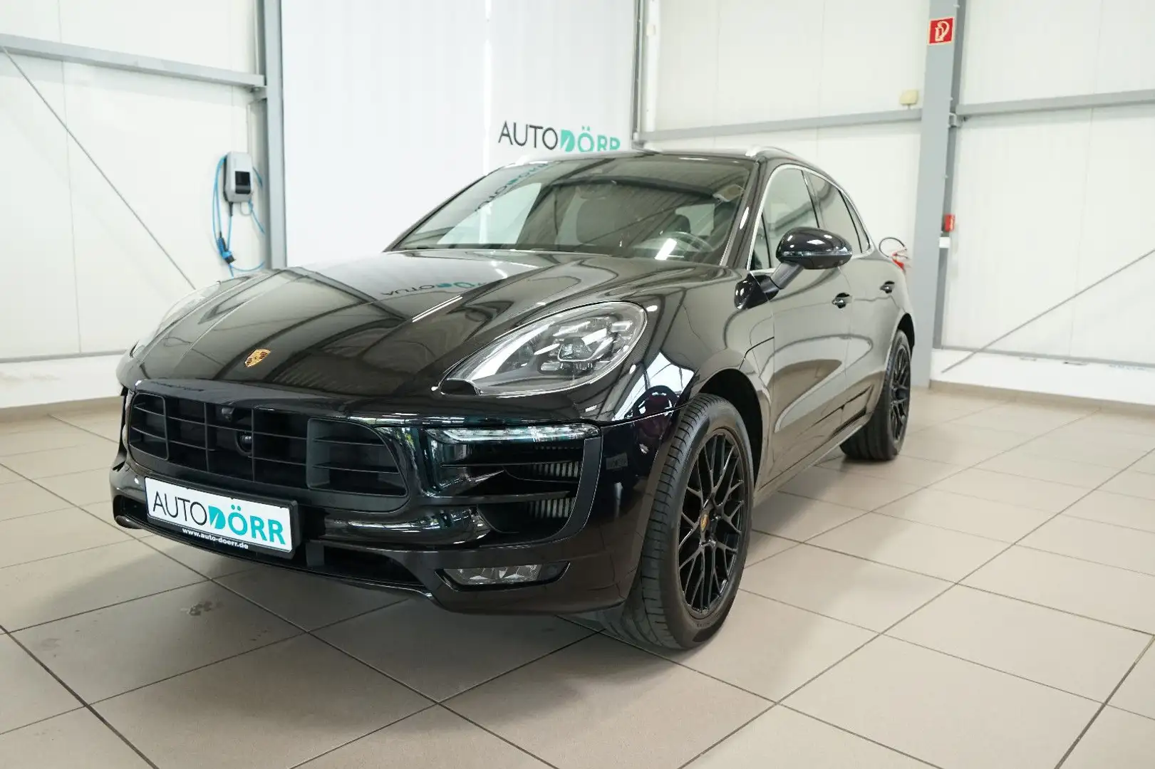 Porsche Macan GTS Pano+Sportabgasanlage+Leder+360°+ACC Zwart - 1