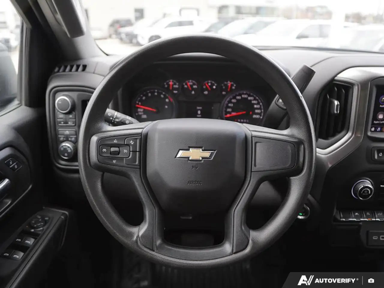 Chevrolet Silverado 1500 снимка Chevrolet Silverado 1500