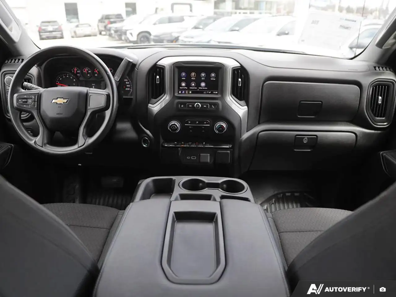 Chevrolet Silverado 1500 снимка Chevrolet Silverado 1500