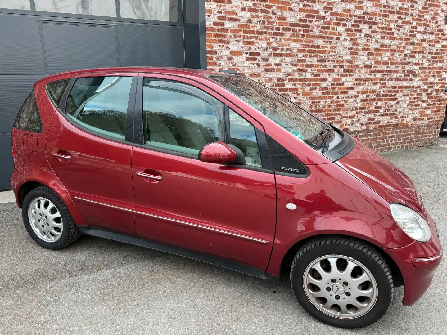 Mercedes-Benz A 140 Elegance Automatik Klima Piros - 2