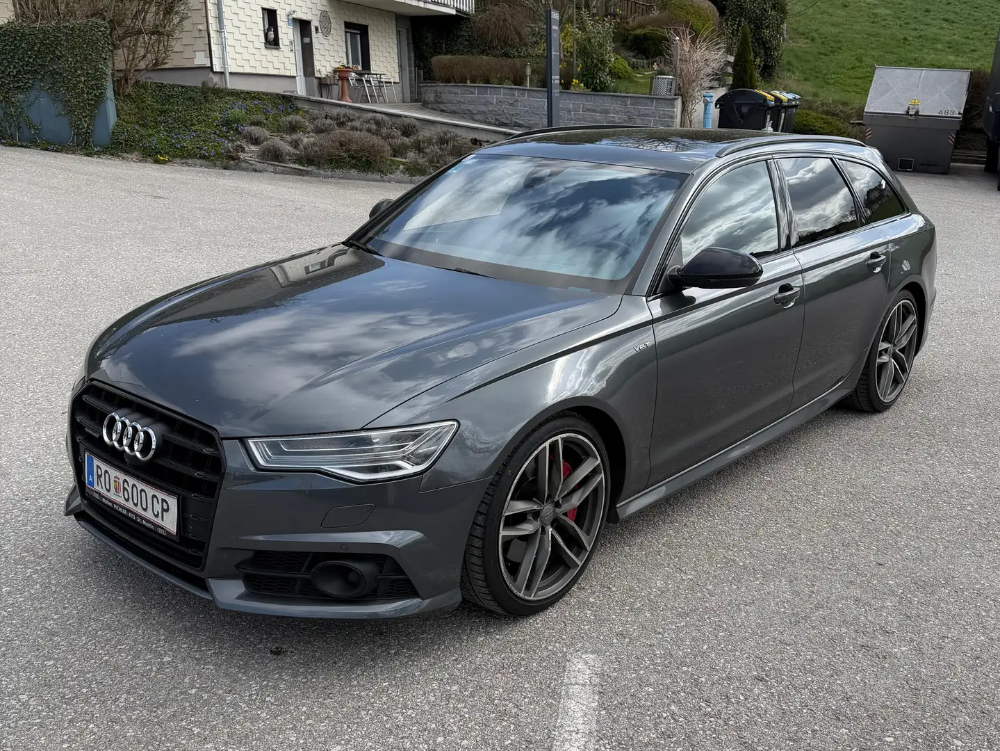 Audi A6 A6 Avant 3,0 TDI Competition Quattro tiptronic Competition Grau - 2