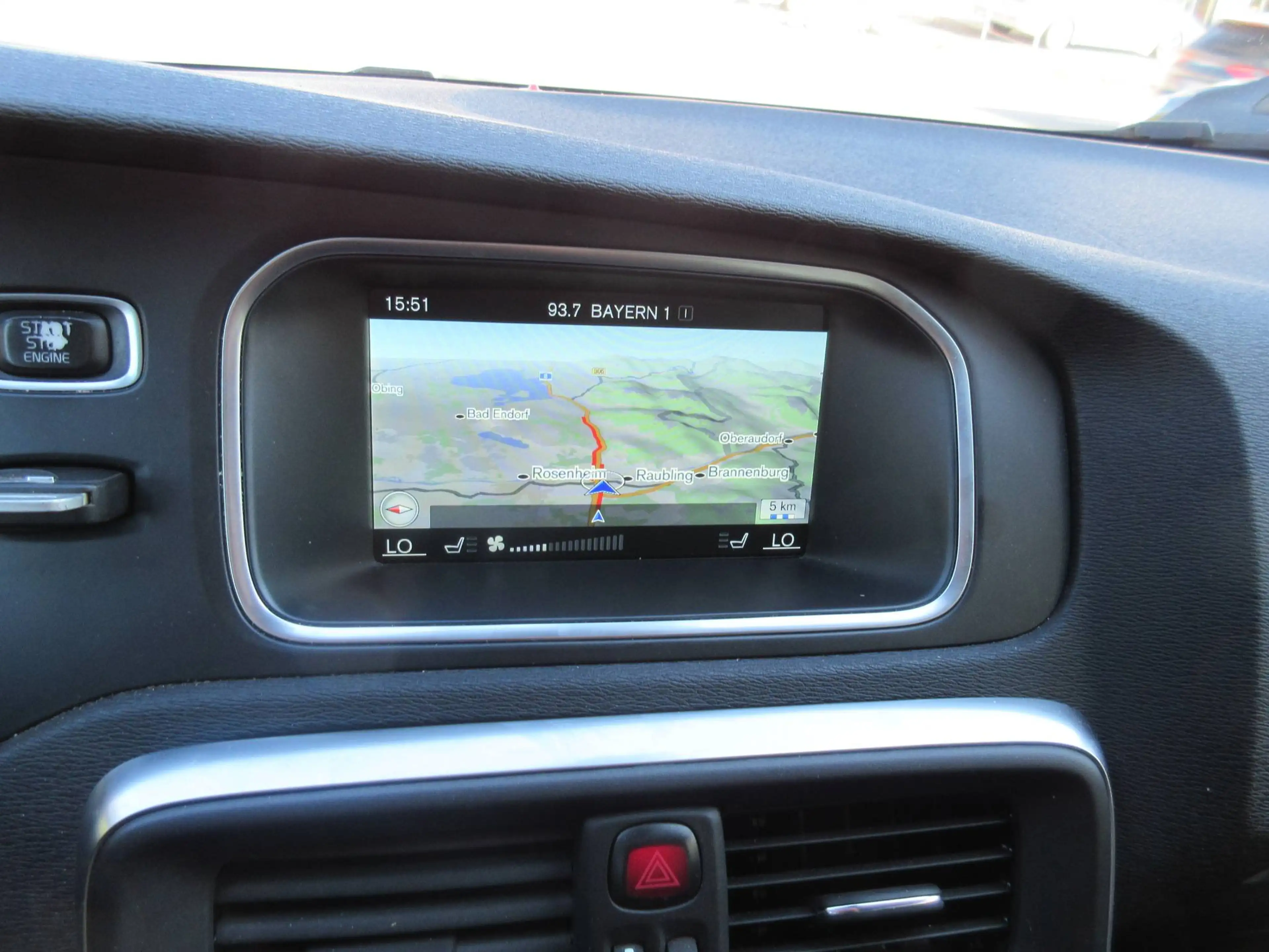 Volvo V40 You! Topp Ausstattung Euro - 5 — photo 12