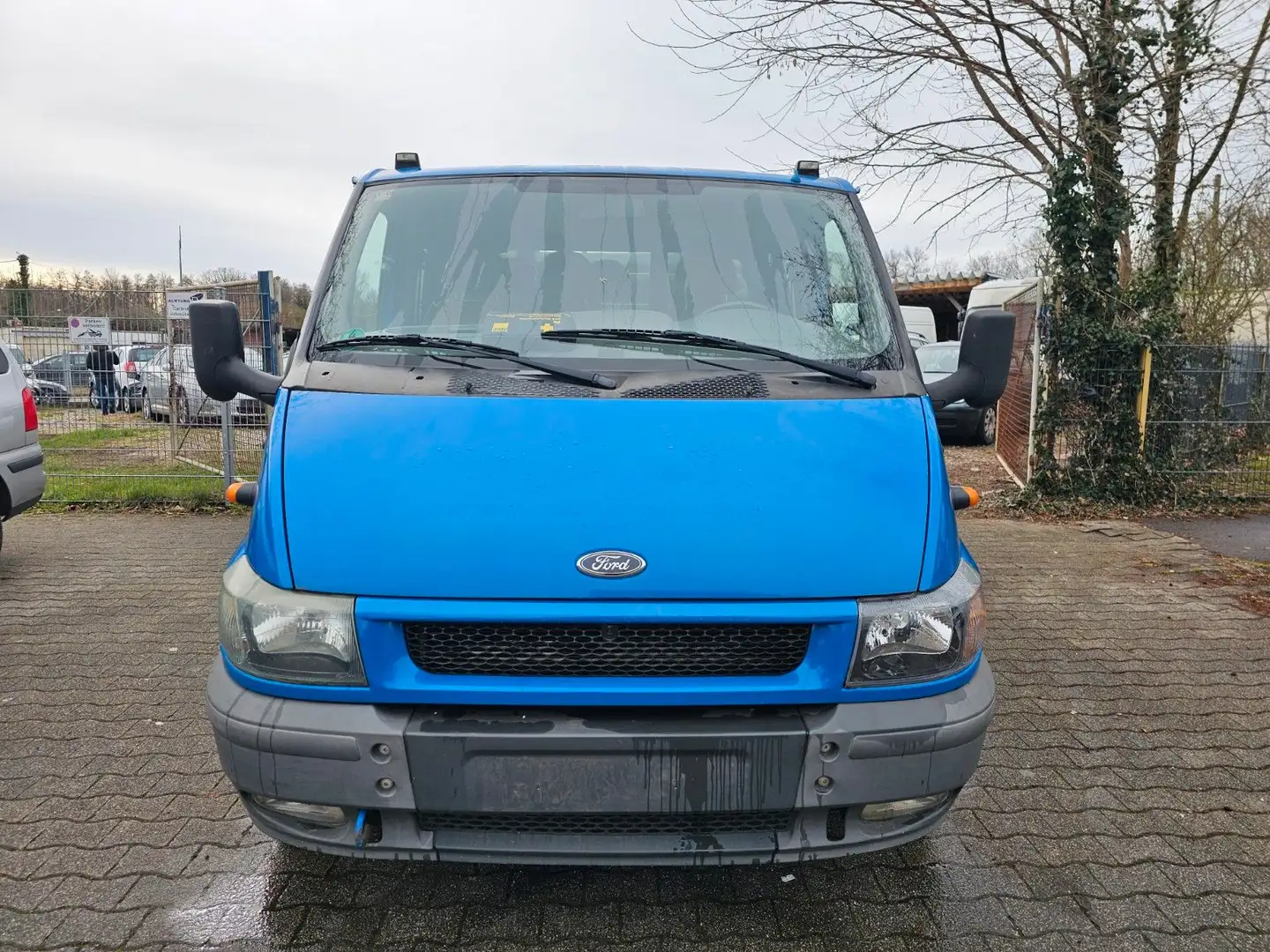 Ford Transit Pritsche 2.3 FT 350 Lang Blau - 1