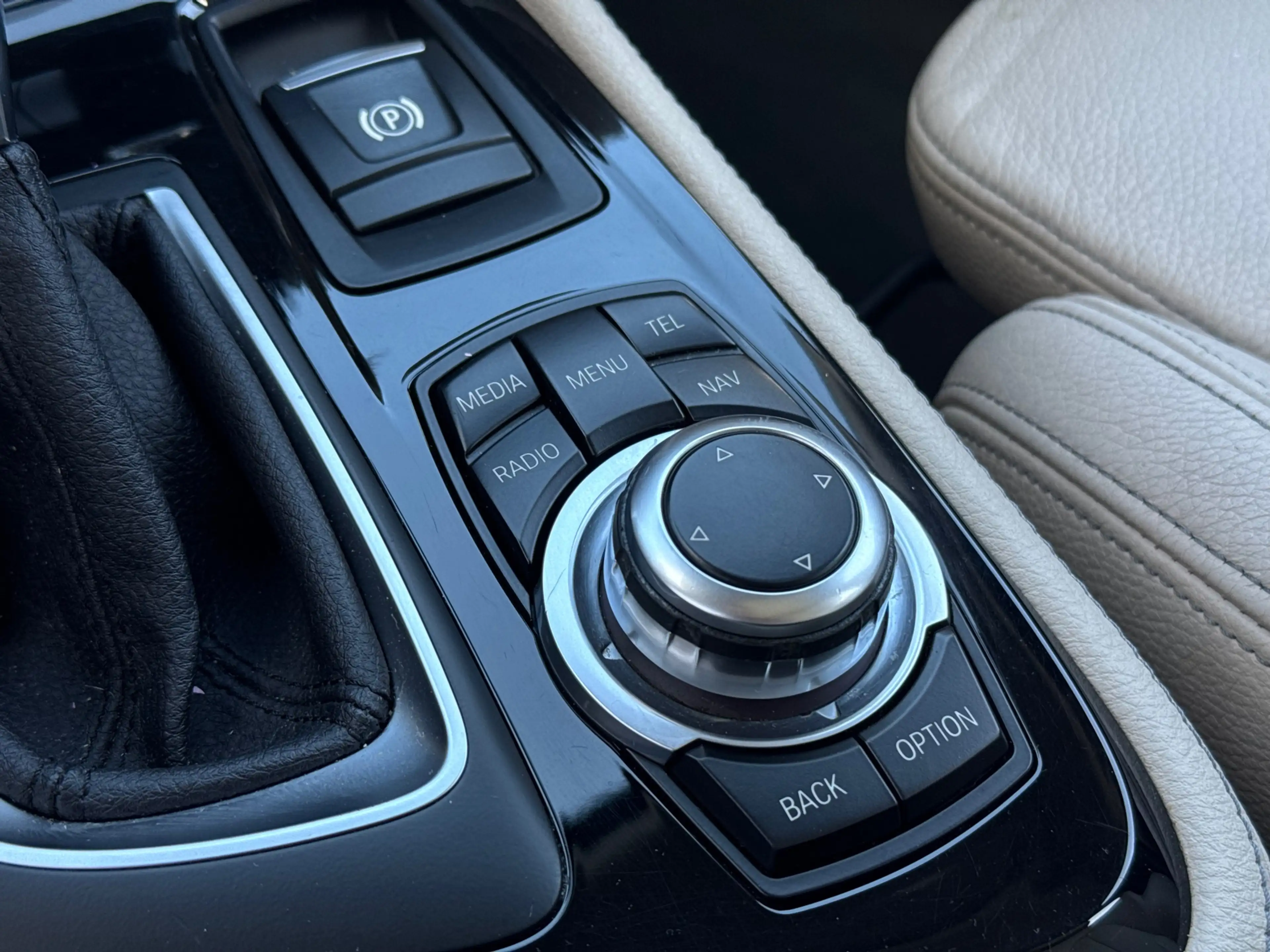 BMW 220 2-serie Gran Tourer 220i Luxury 7p. * Trekhaak * L — photo 28