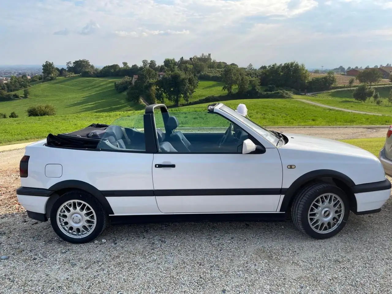 Volkswagen Golf 1.6 cat 5 porte, foto 3