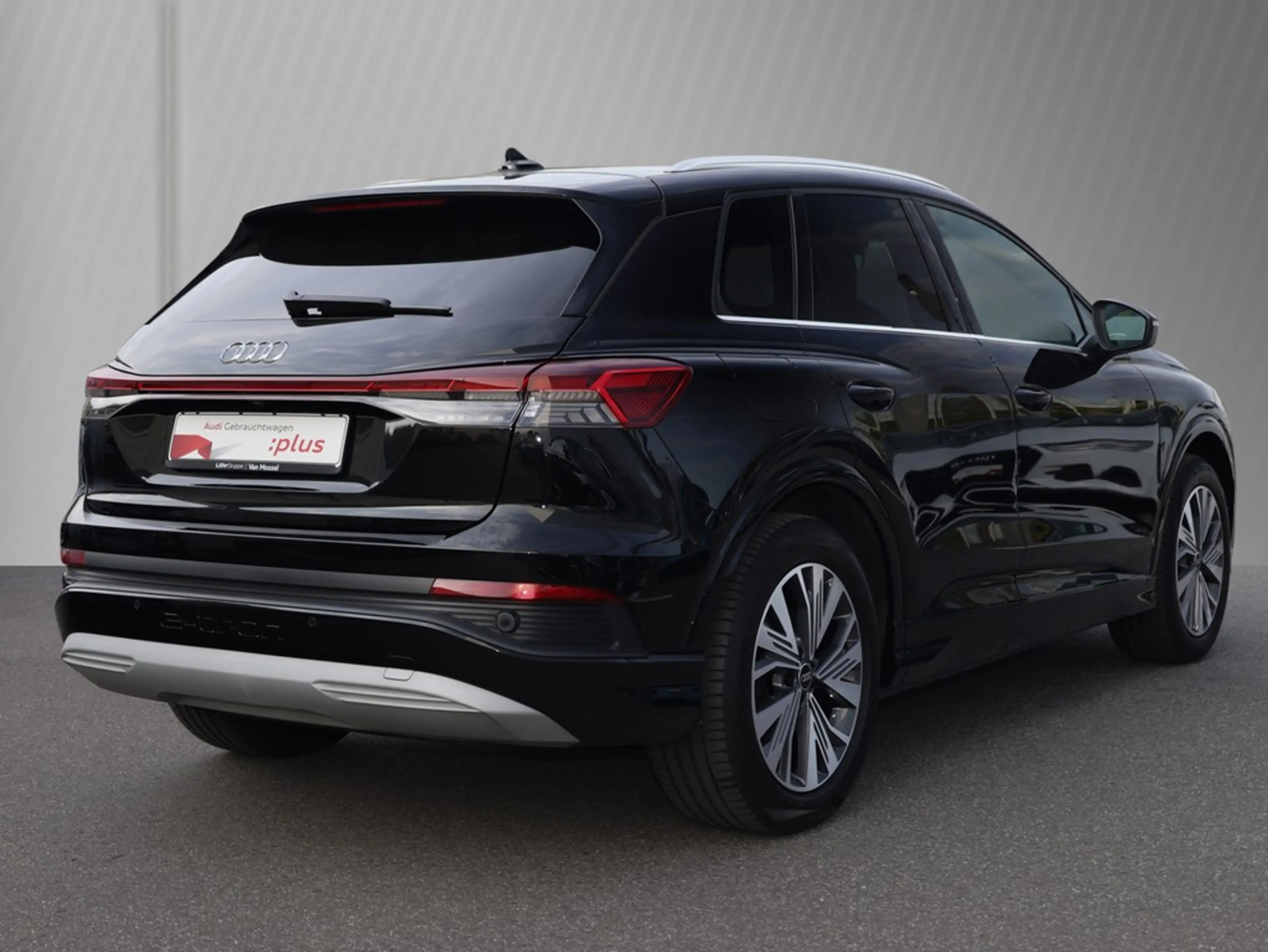 Audi e-tron 150 kW — photo 4
