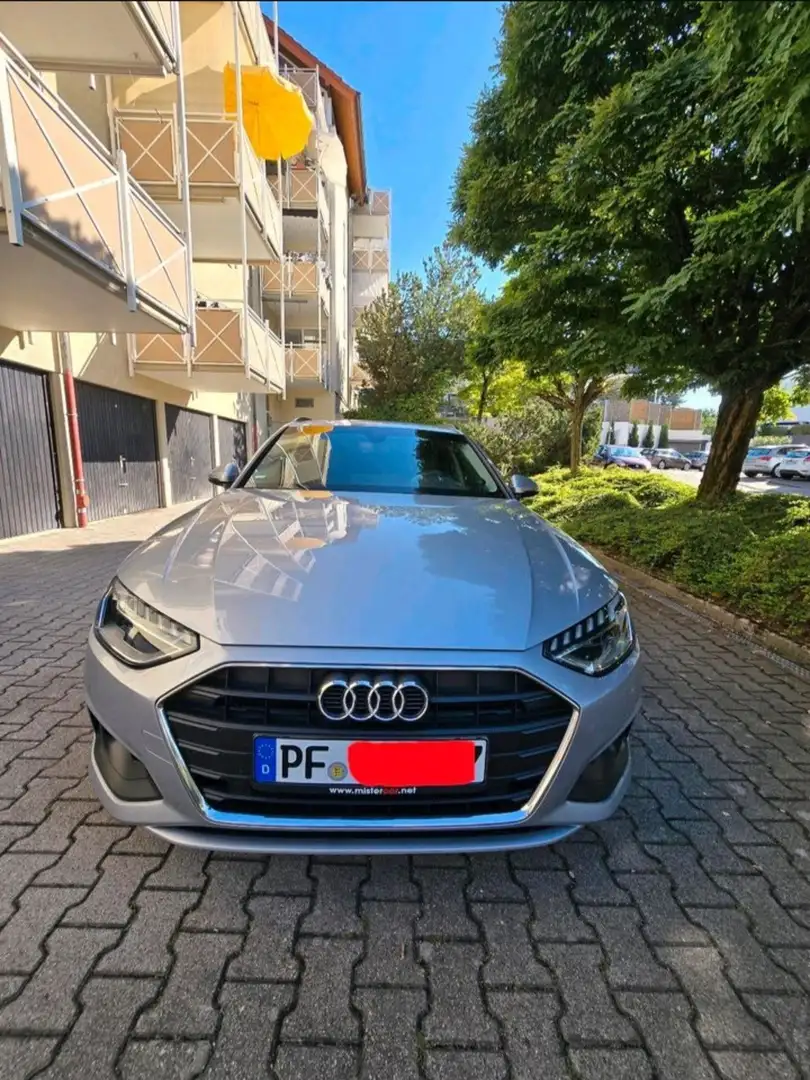 Audi A4 35 TDI basis Grau - 1