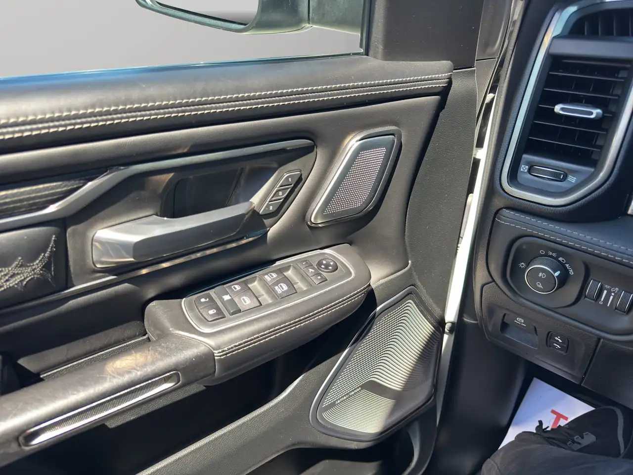 RAM 1500 photo RAM 1500