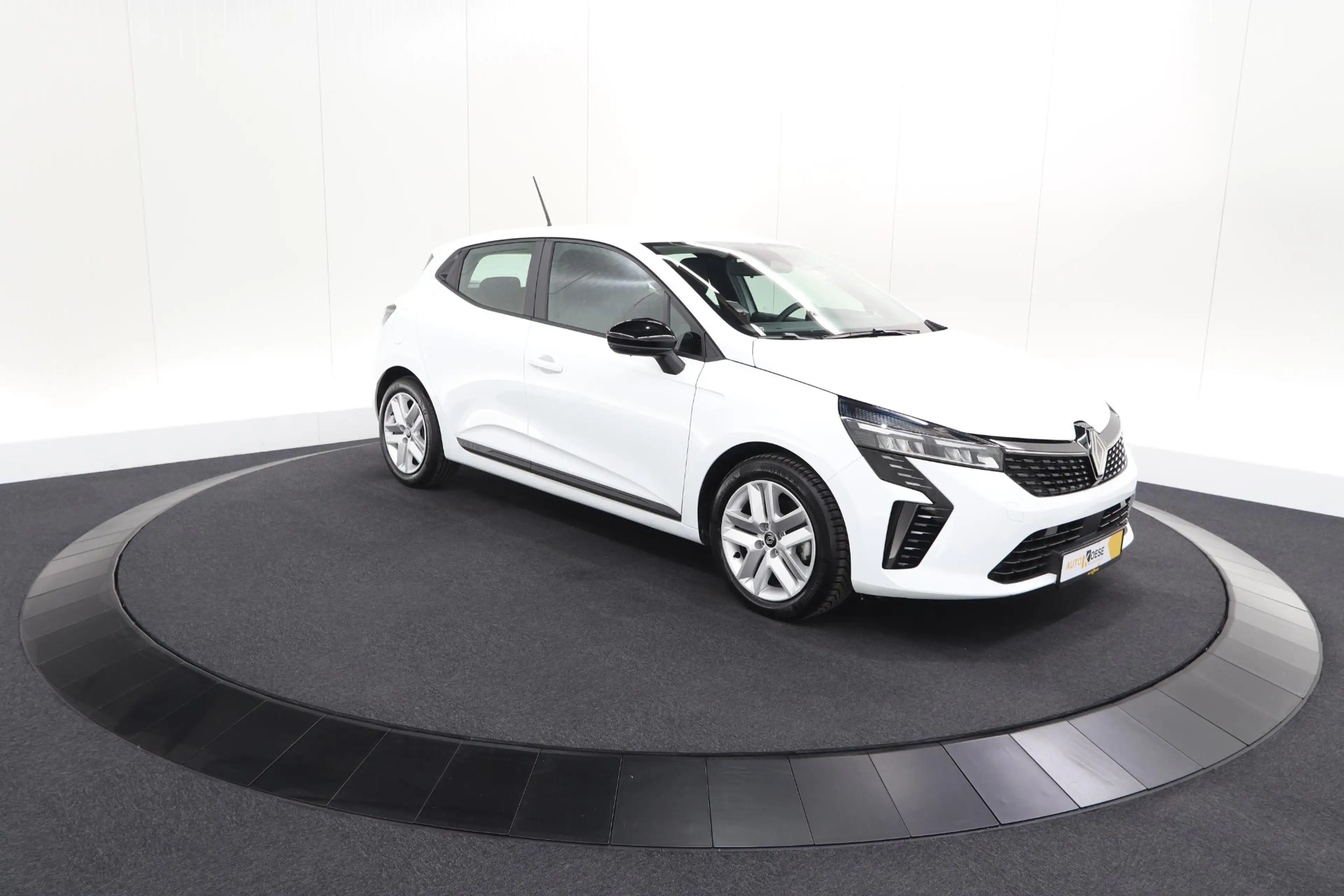 Renault Clio 1.6 E-Tech Full Hybrid 145 Evolution | Apple Carpl — photo 6